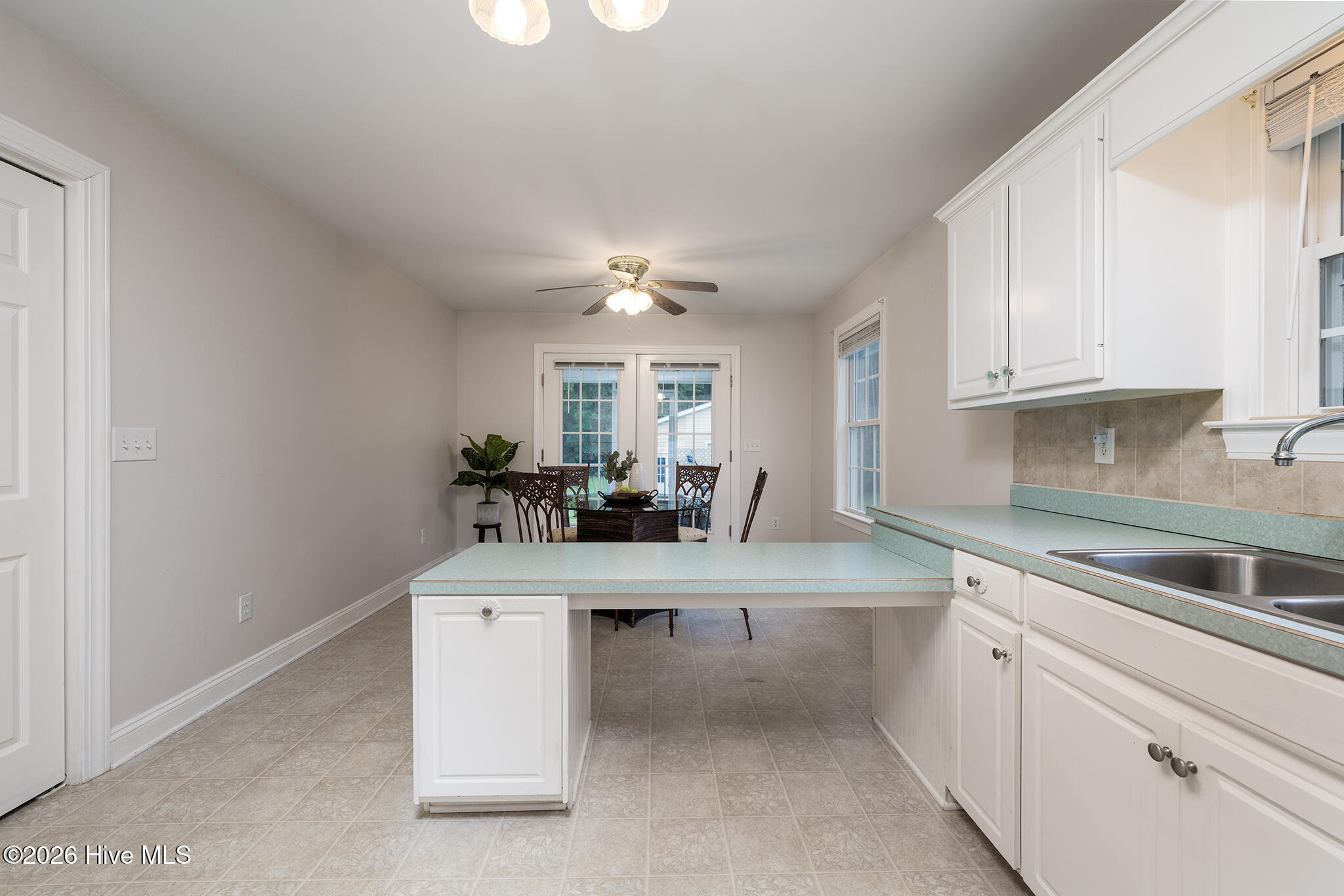 122 Laura Drive Property Photo 16
