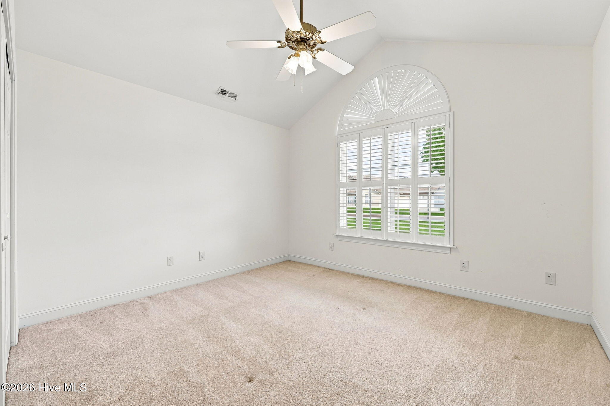 3408 Honeysuckle Drive Property Photo 27