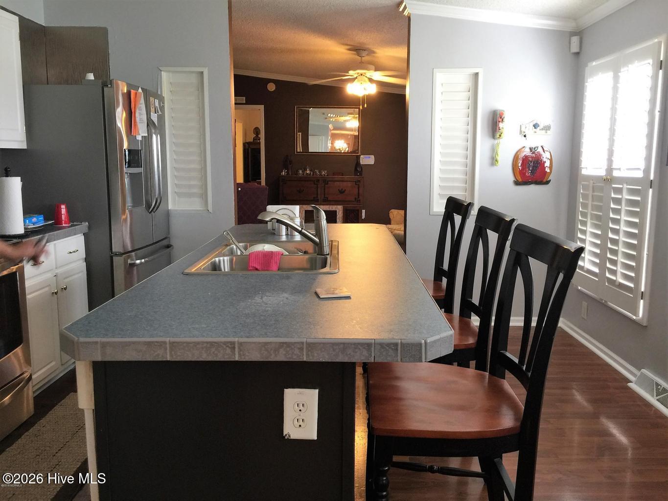 426 N Everett Street Property Photo 6
