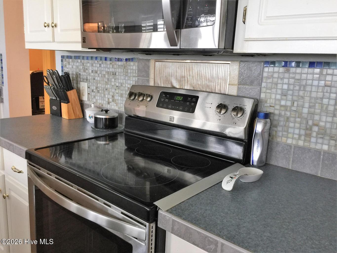 426 N Everett Street Property Photo 7