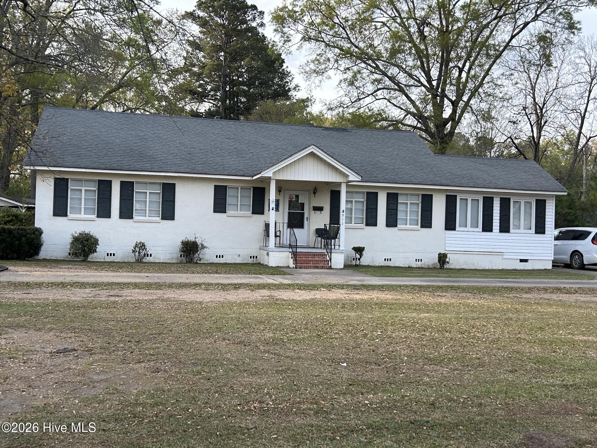 911 Atkinson Street Property Photo 1