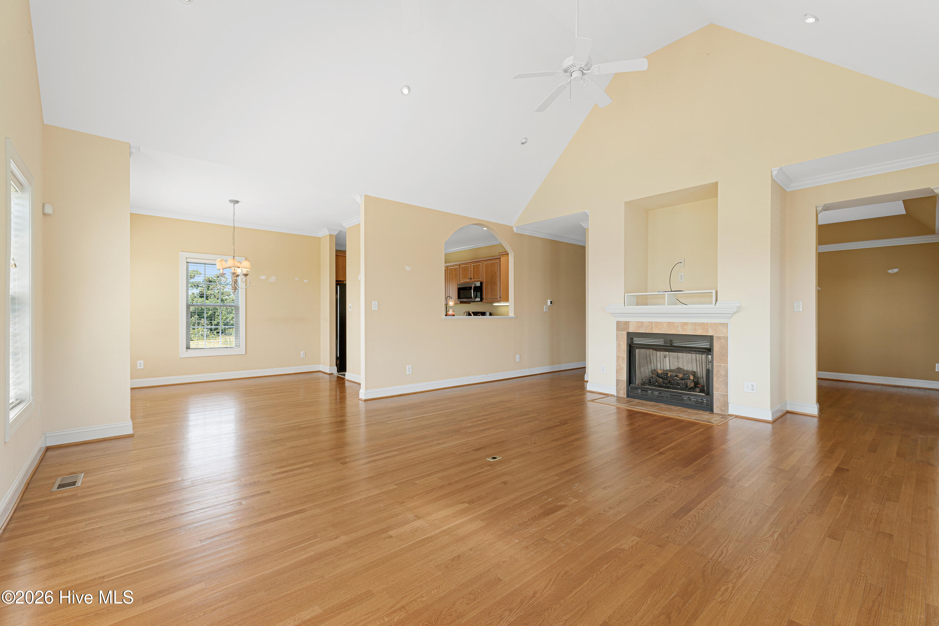 255 Oak Road Property Photo 8