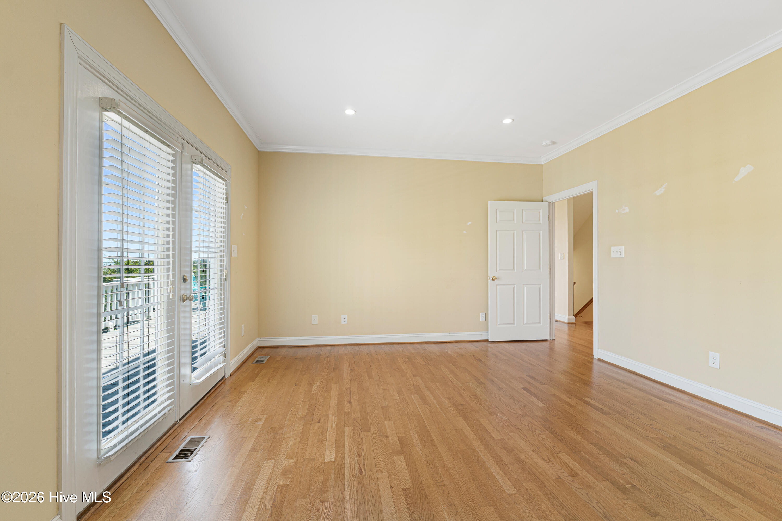 255 Oak Road Property Photo 21
