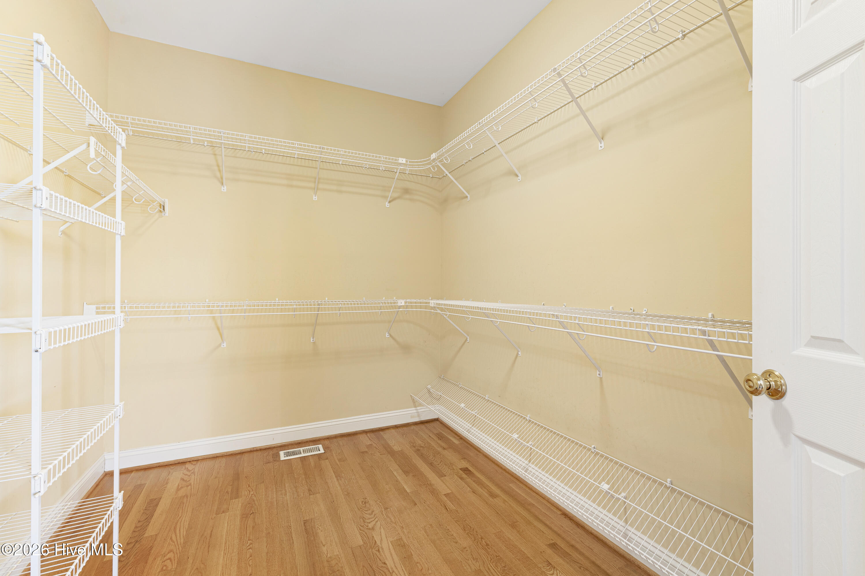 255 Oak Road Property Photo 22