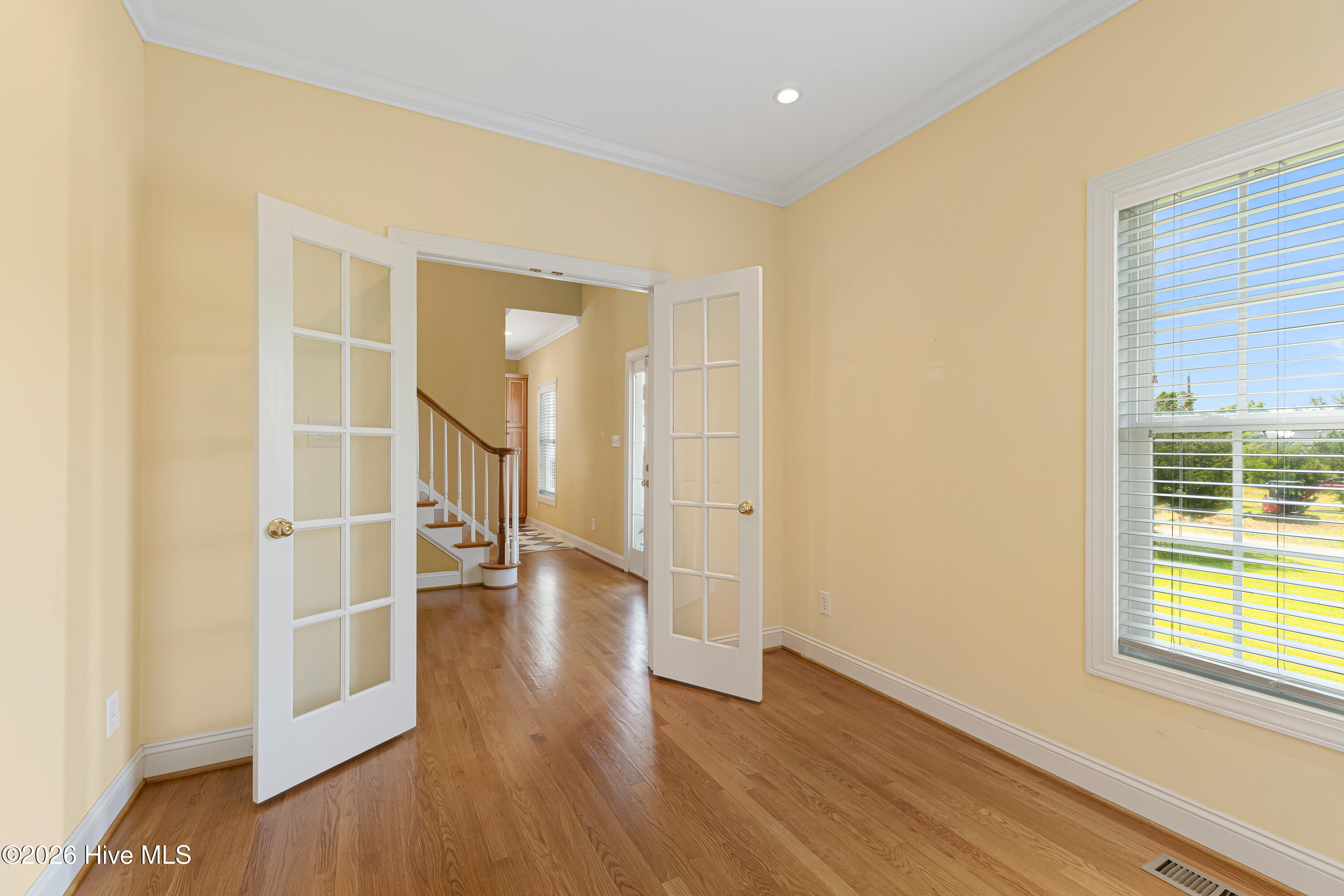 255 Oak Road Property Photo 25