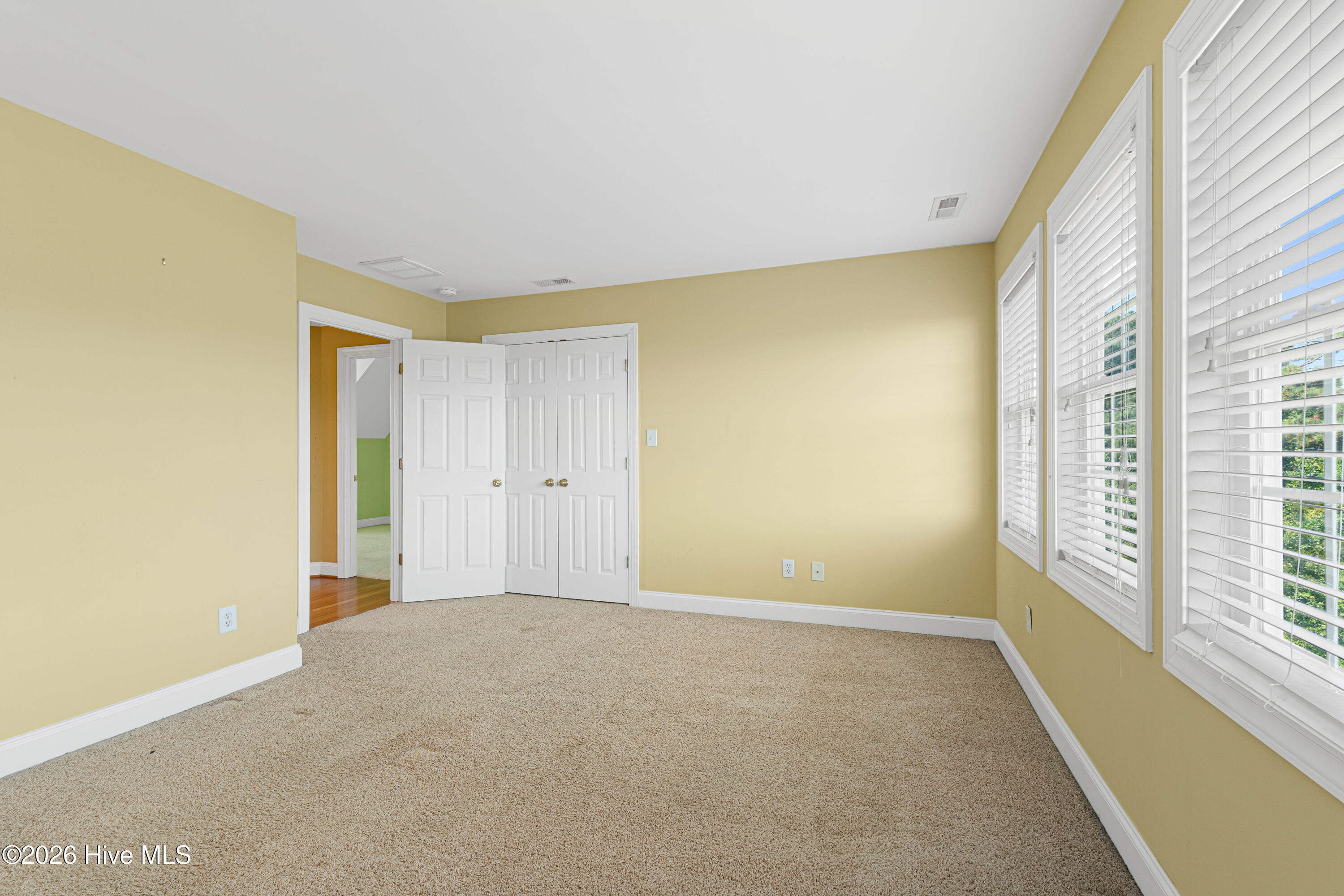 255 Oak Road Property Photo 28