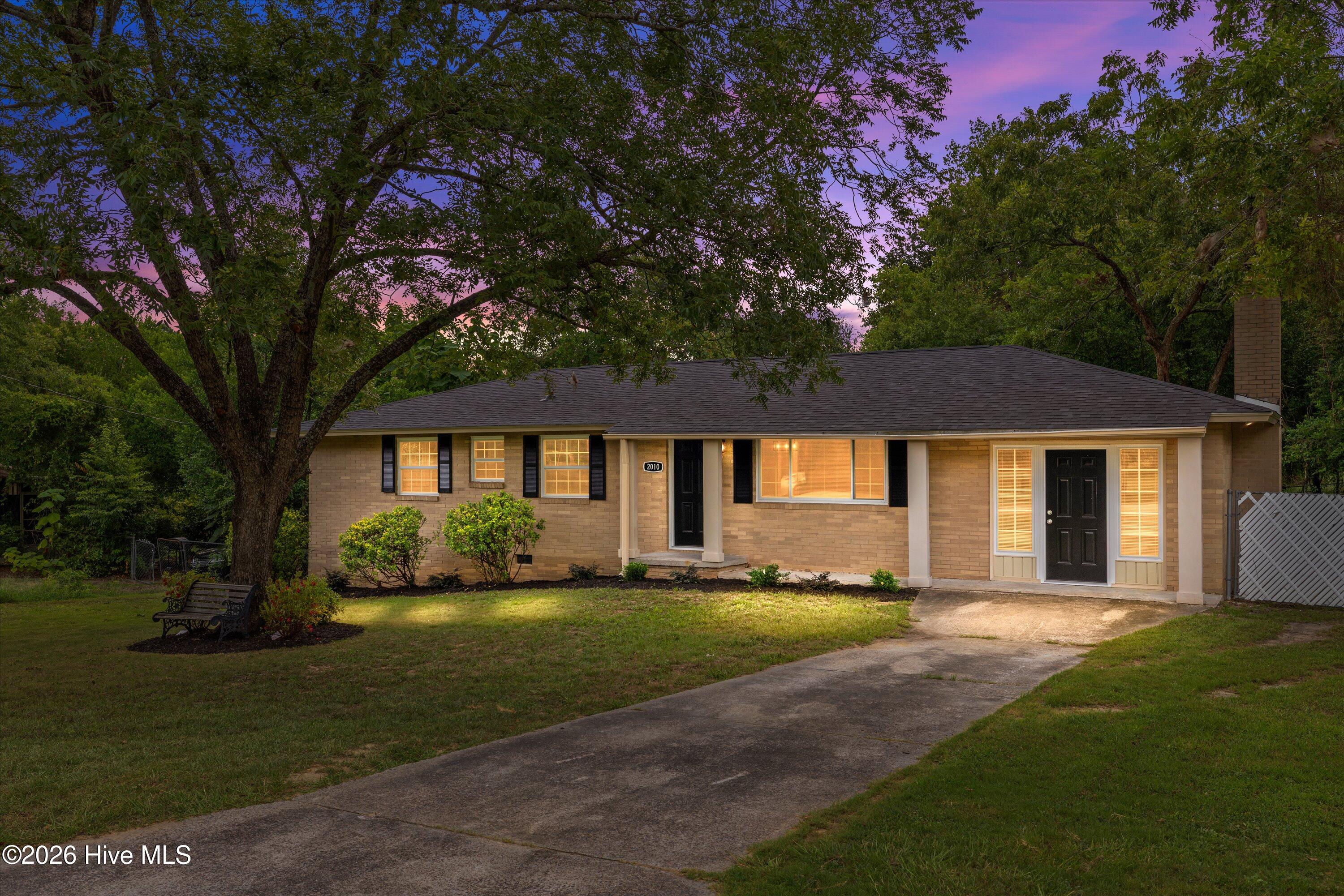 2010 Westfield Drive Property Photo 1