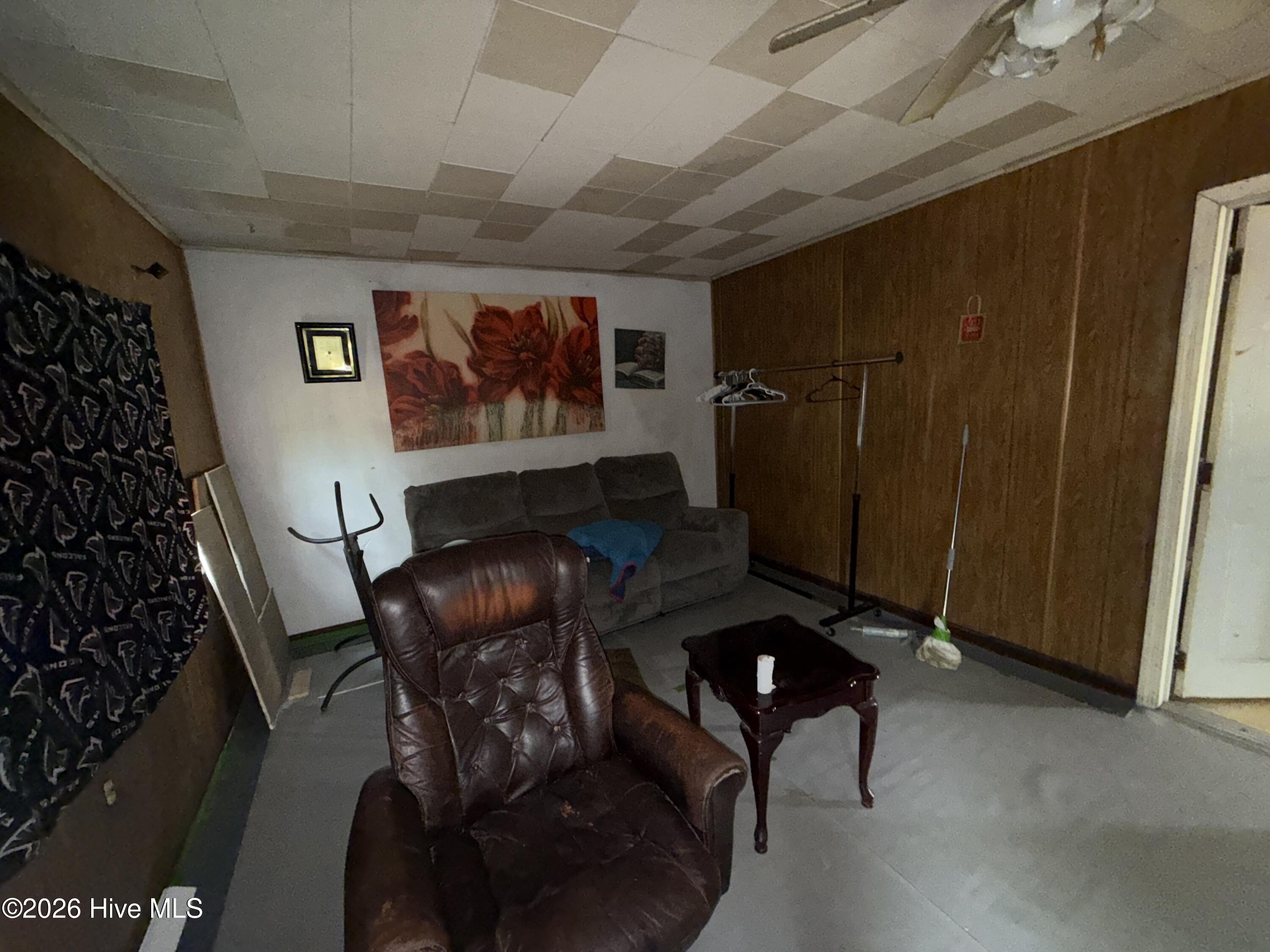 2527 Ivey Road Property Photo 3