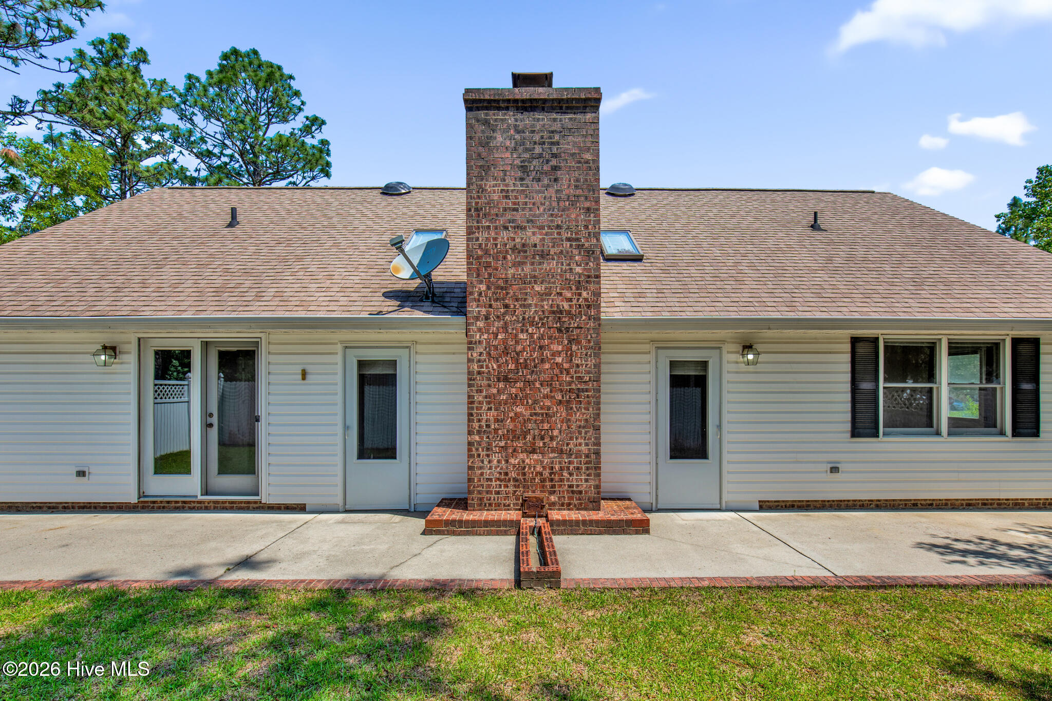 691 Bald Eagle Drive Property Photo 2