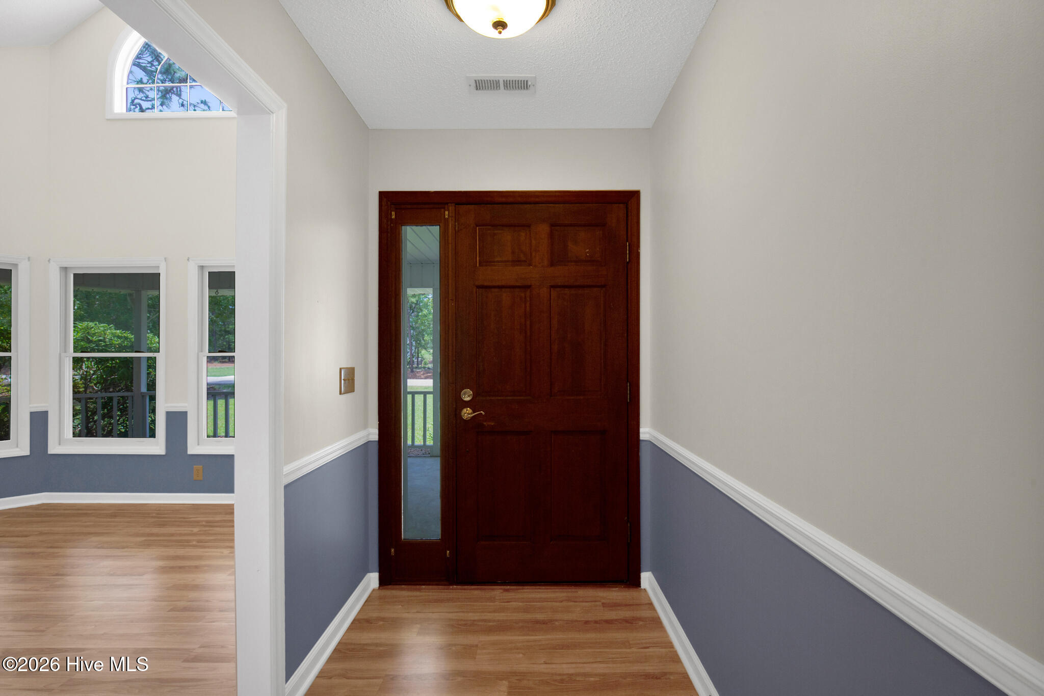 691 Bald Eagle Drive Property Photo 5