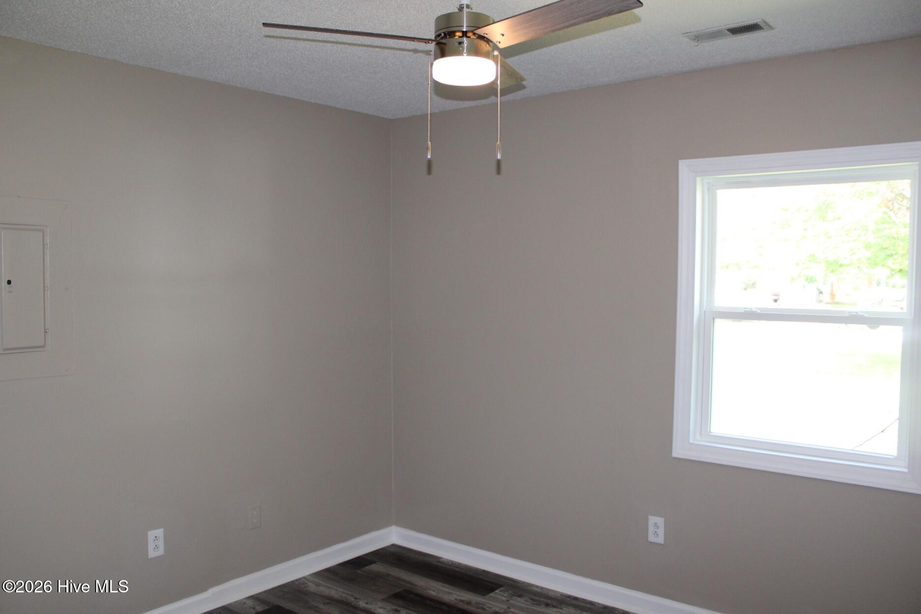 101 Palmetta Drive Property Photo 9