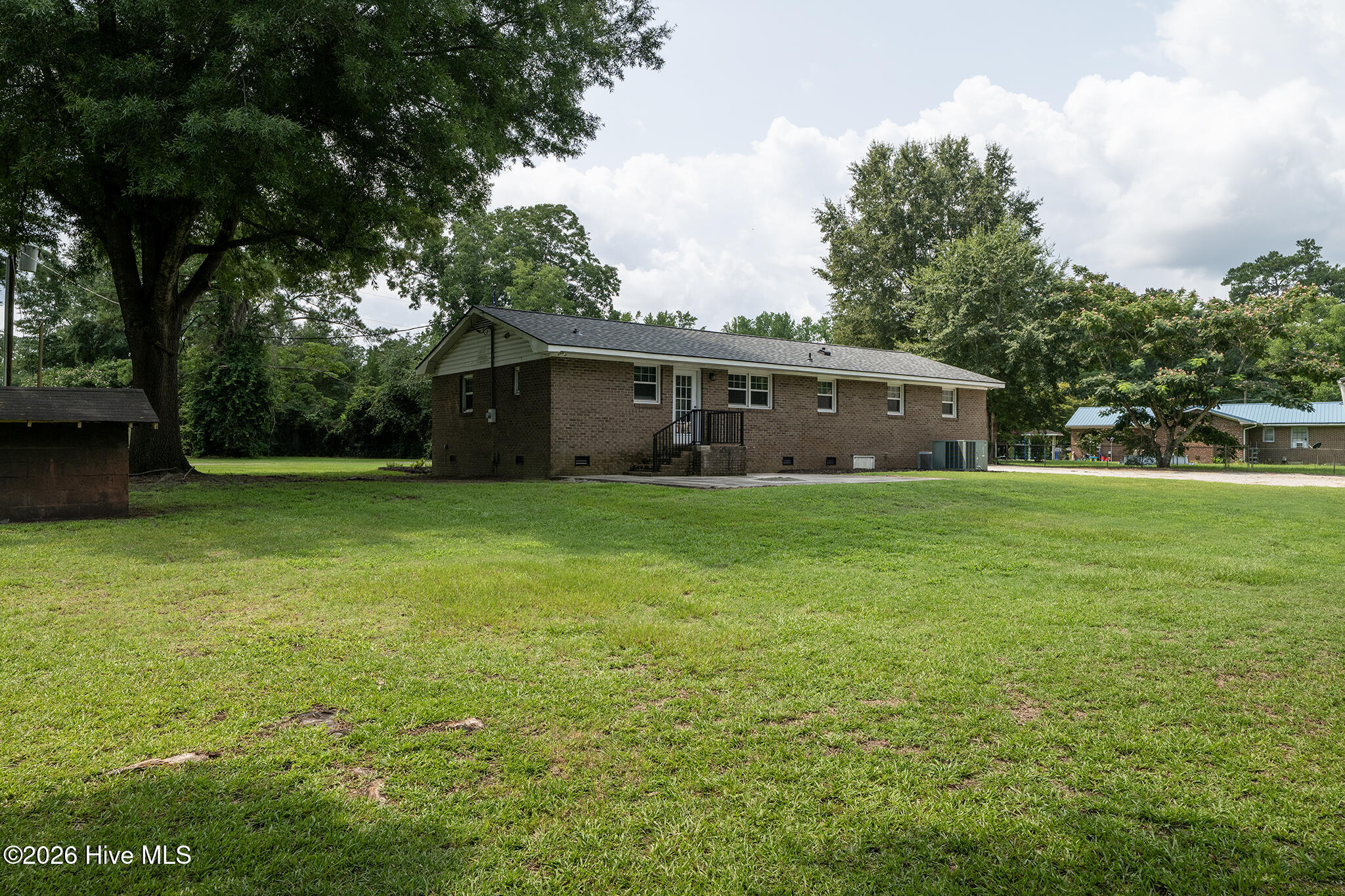 125 Shannons Way Property Photo 37