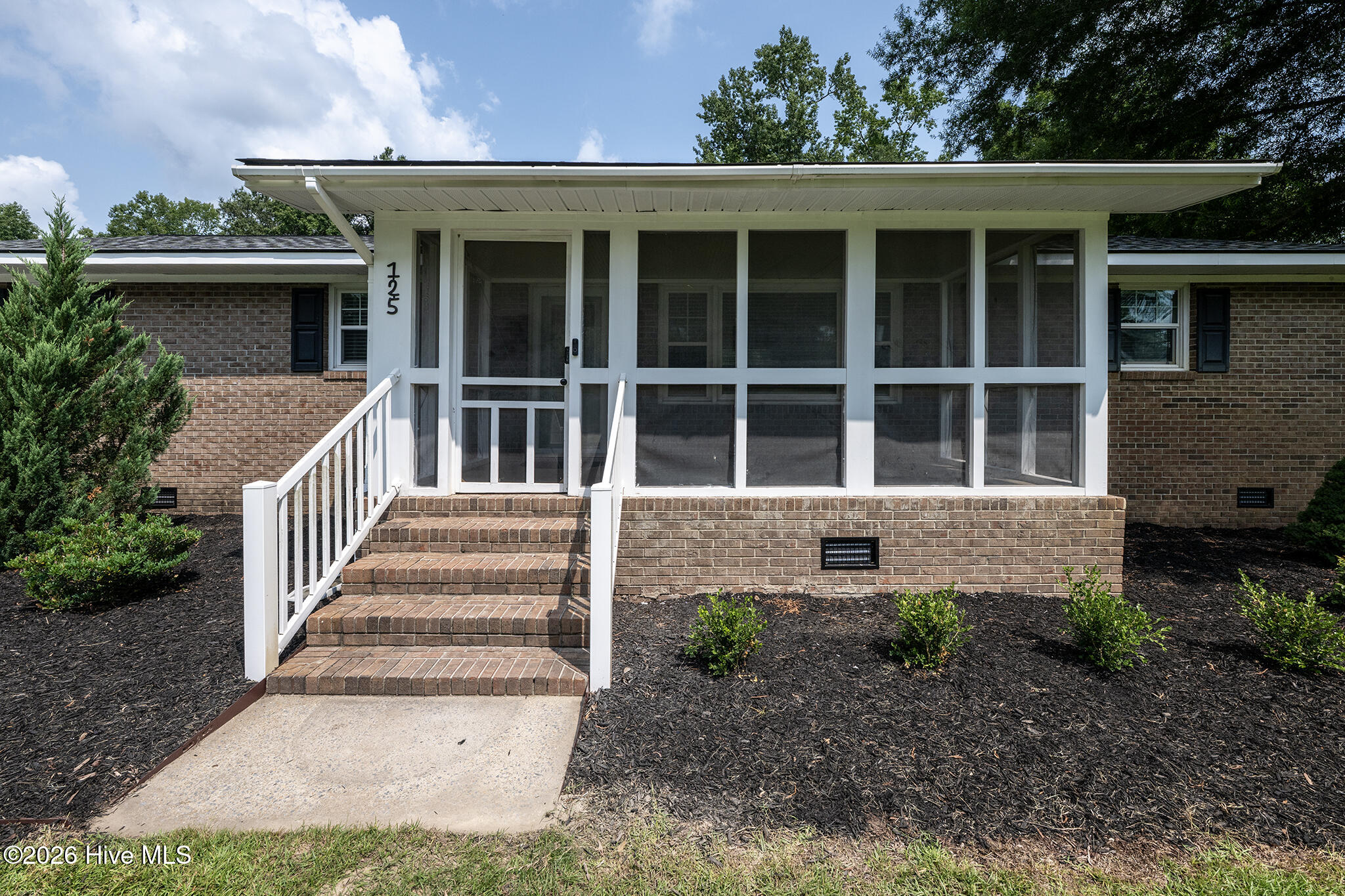 125 Shannons Way Property Photo 43