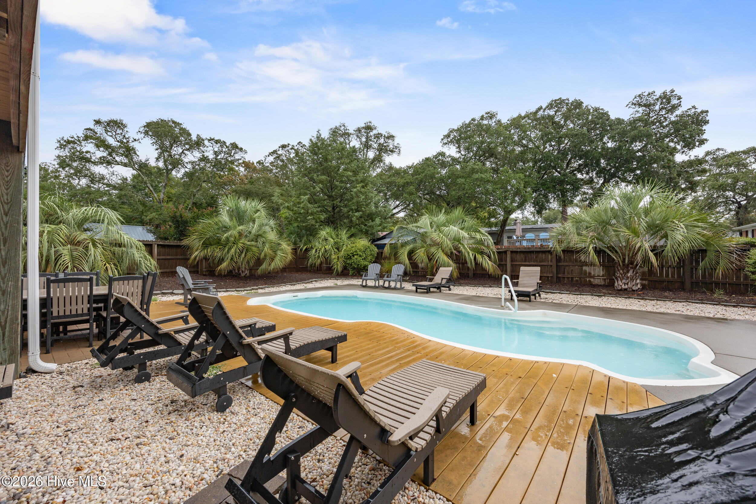 310 Trott Street Property Photo 6