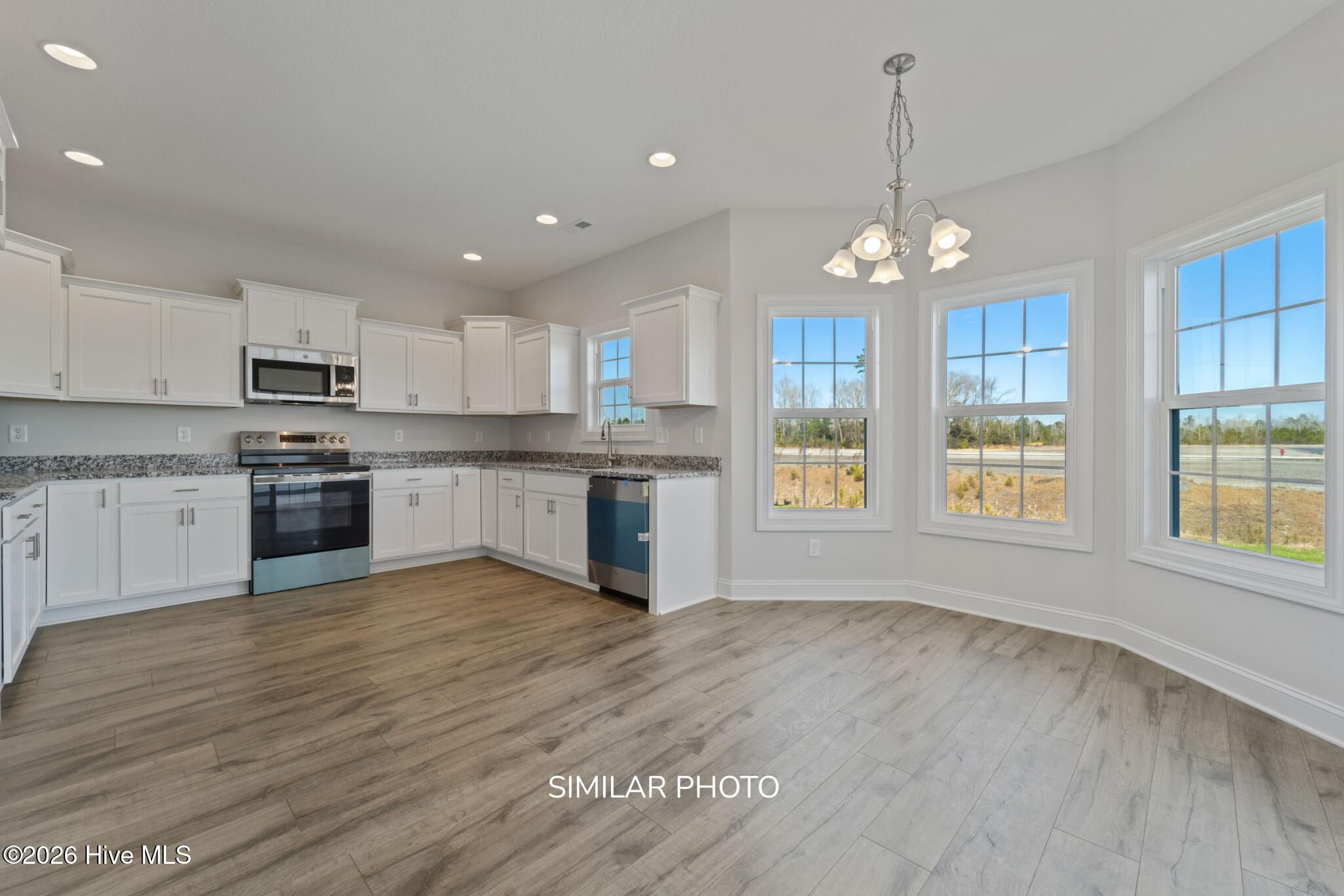 721 Regiment Road Property Photo 7