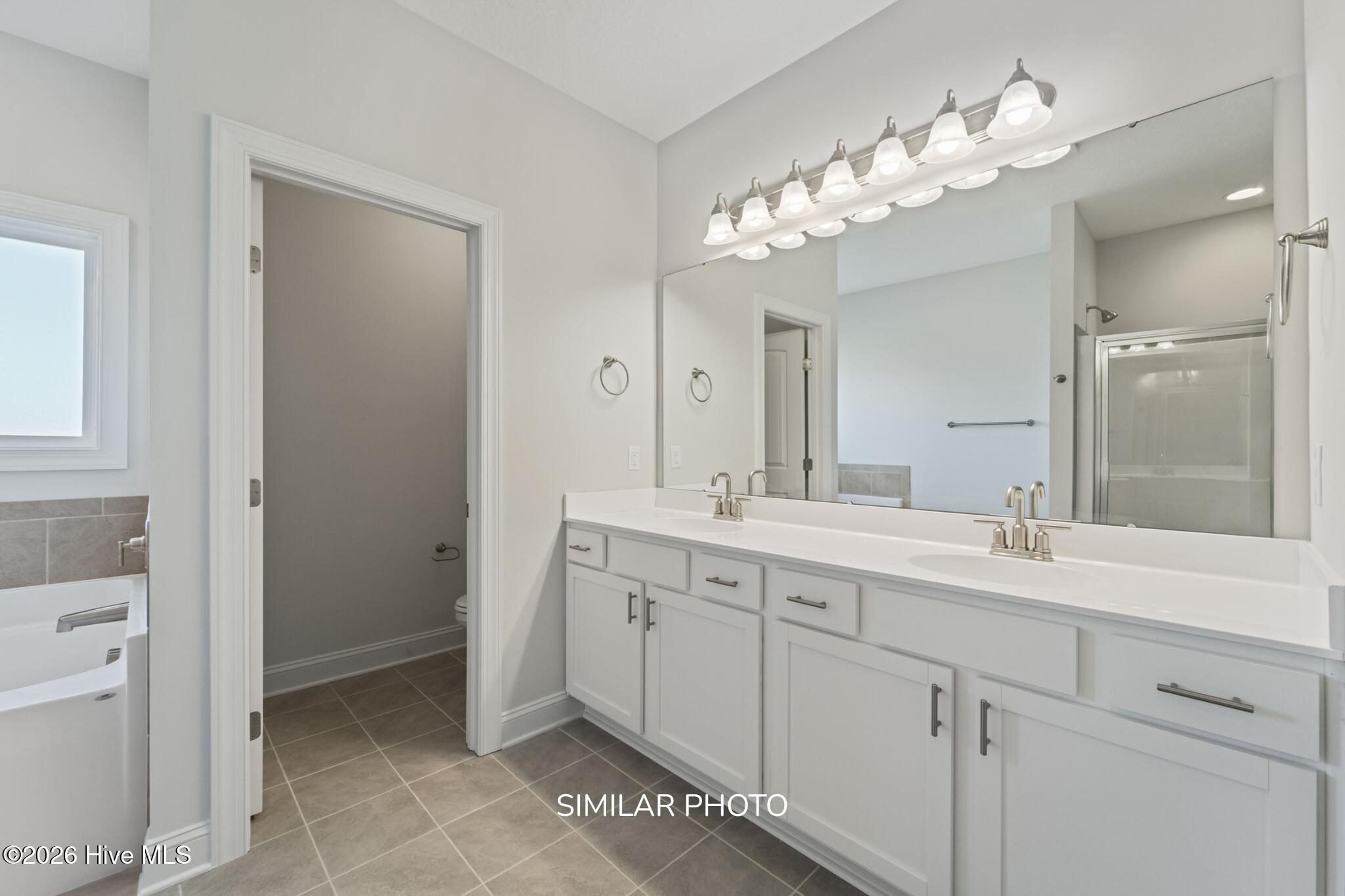 721 Regiment Road Property Photo 13
