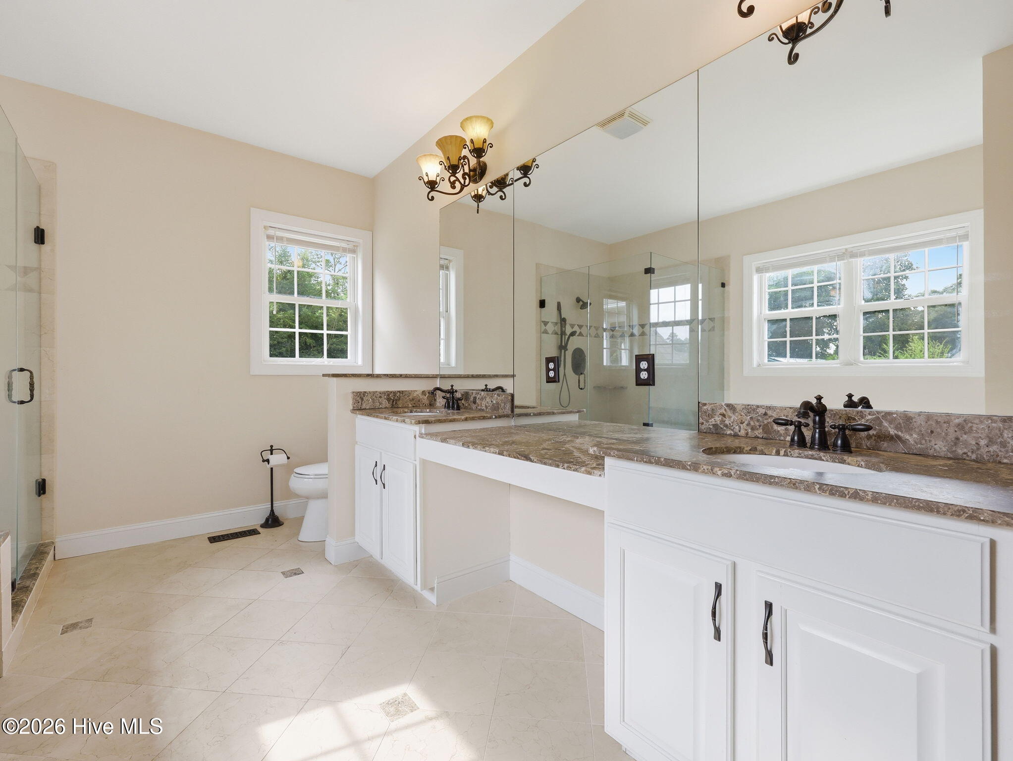 221 Oak Grove Circle Property Photo 34