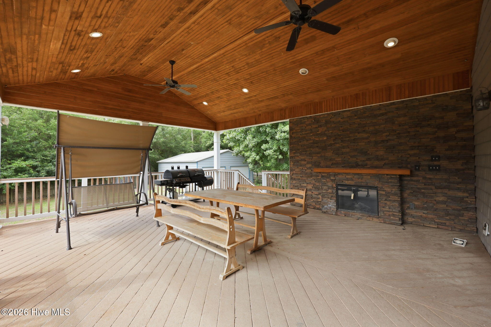221 Oak Grove Circle Property Photo 43