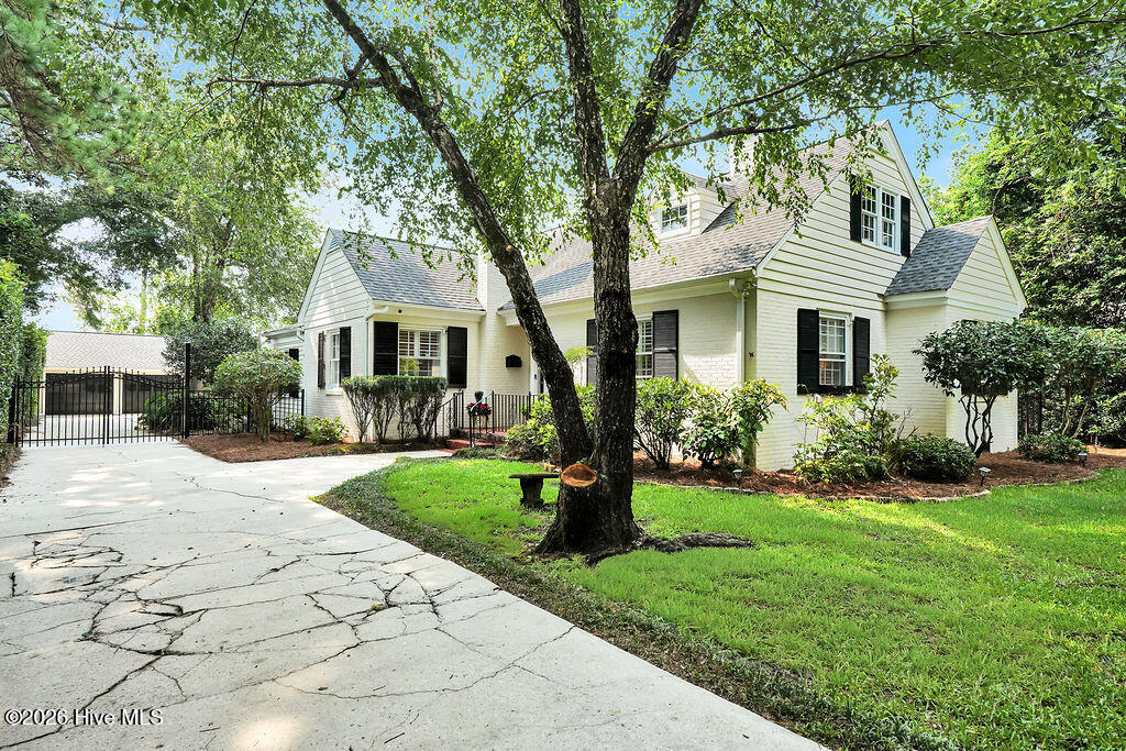 1413 Hawthorne Road Property Photo 2