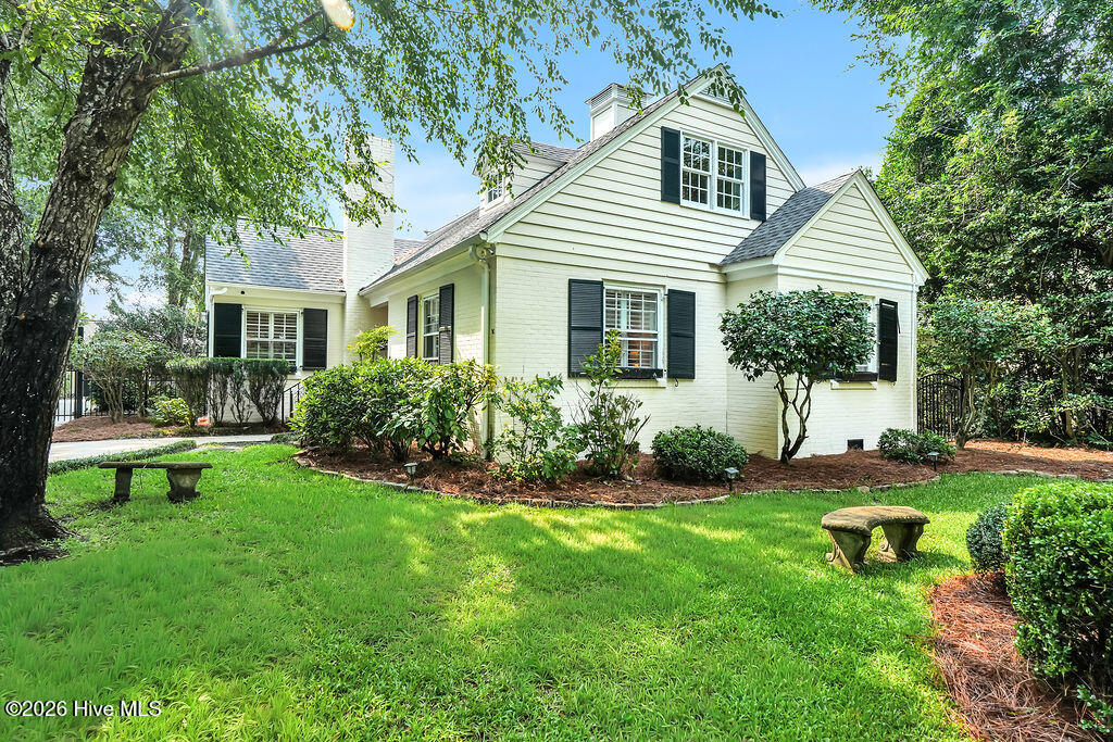 1413 Hawthorne Road Property Photo 3