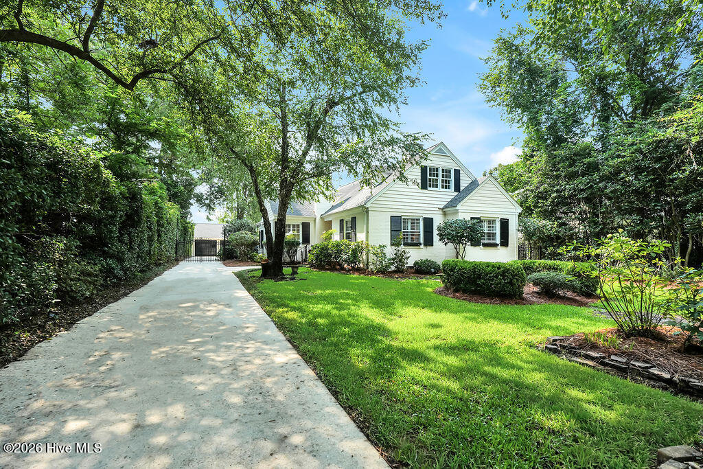1413 Hawthorne Road Property Photo 4
