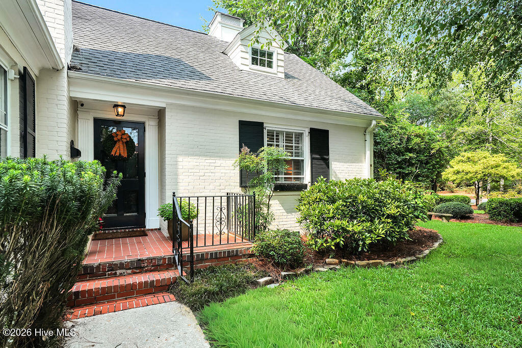 1413 Hawthorne Road Property Photo 5