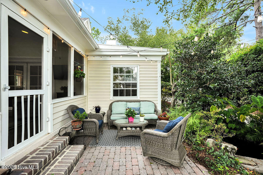 1413 Hawthorne Road Property Photo 44