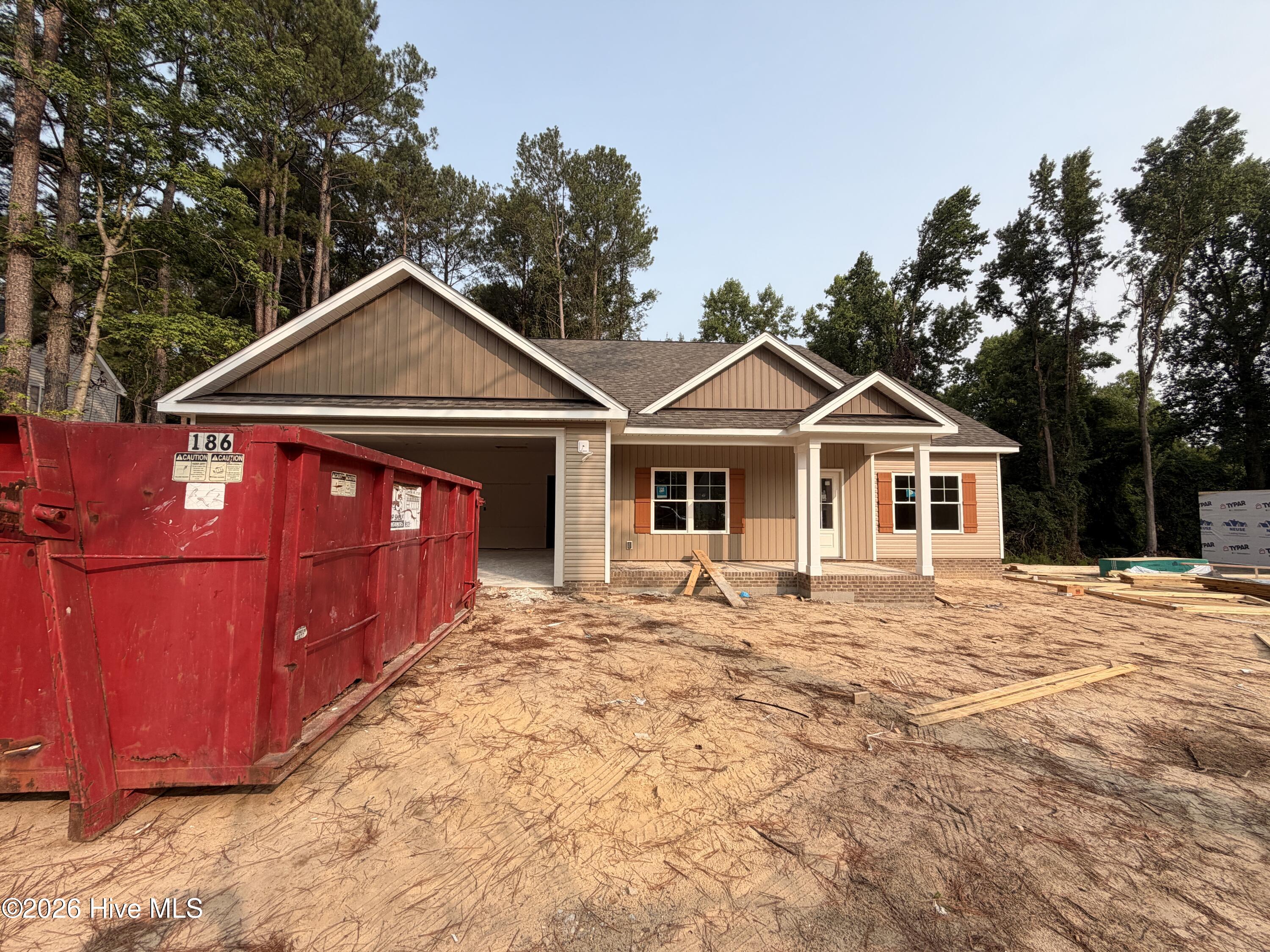 1730 Walnut Run Drive Property Photo 2