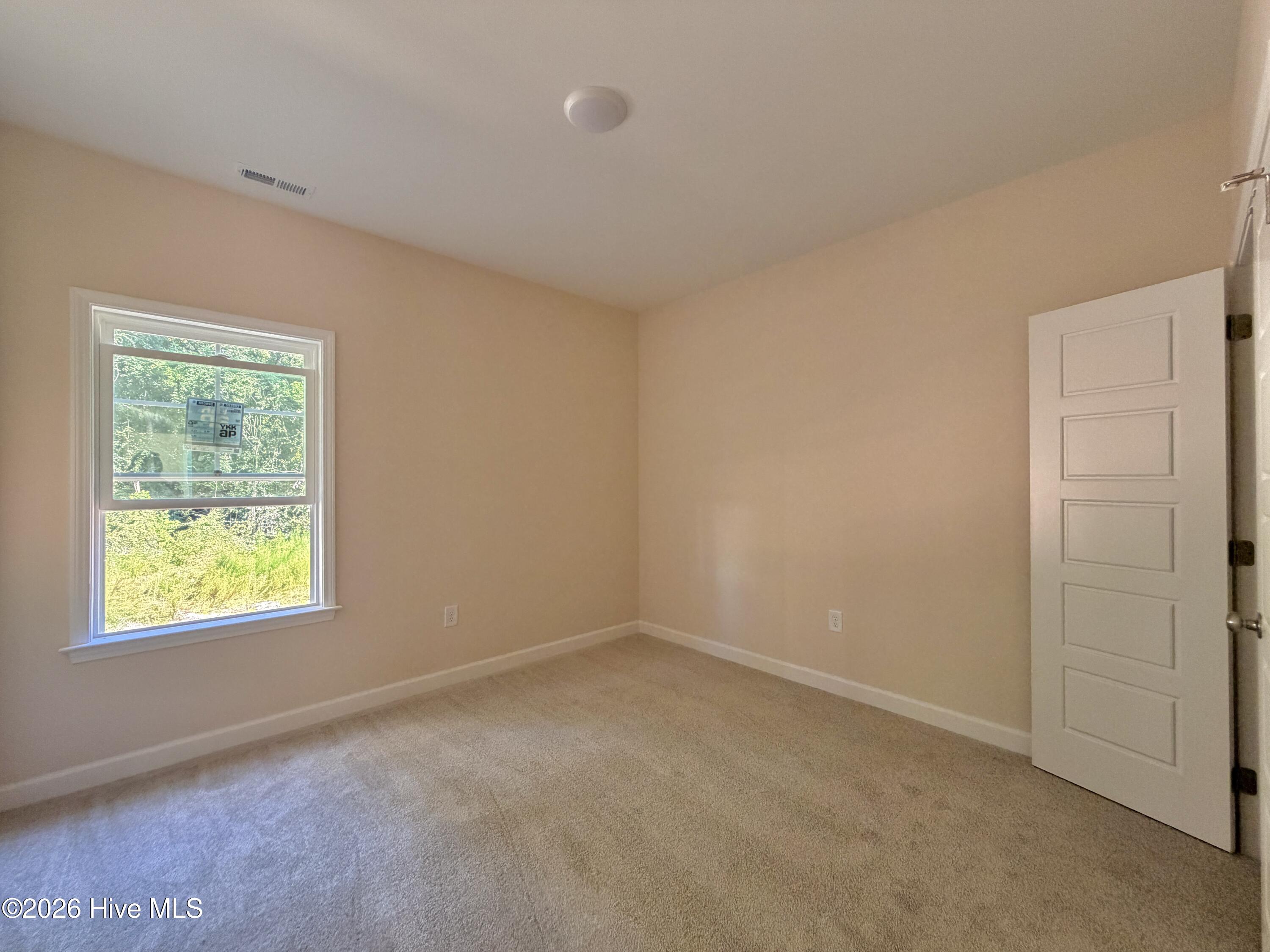 1730 Walnut Run Drive Property Photo 8