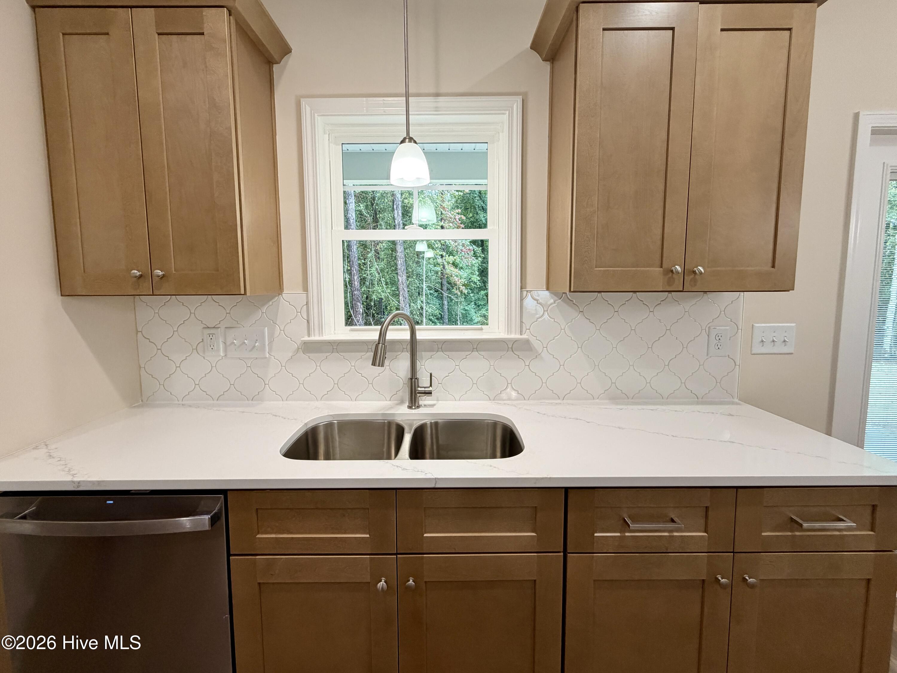 1730 Walnut Run Drive Property Photo 10