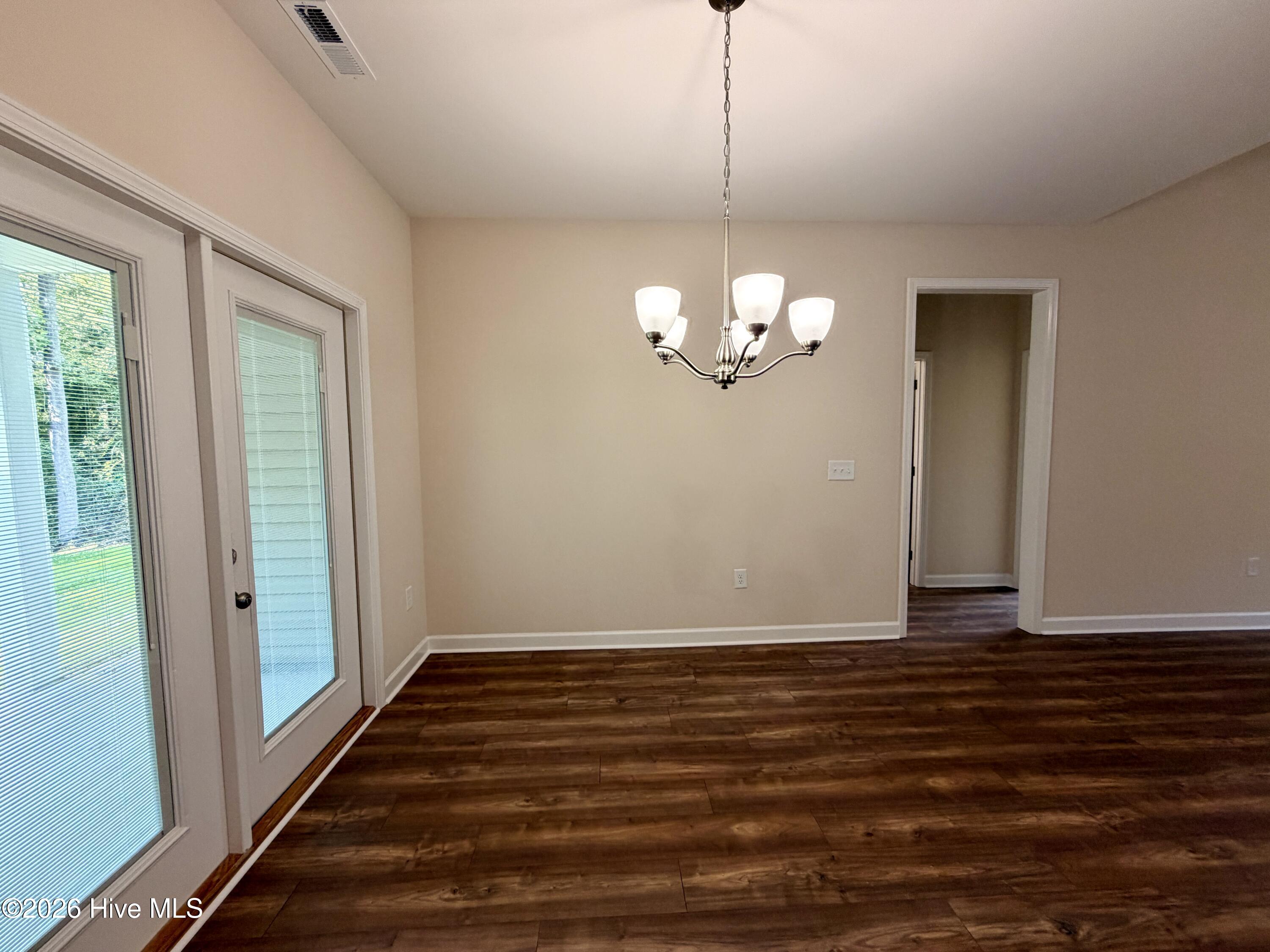 1730 Walnut Run Drive Property Photo 24
