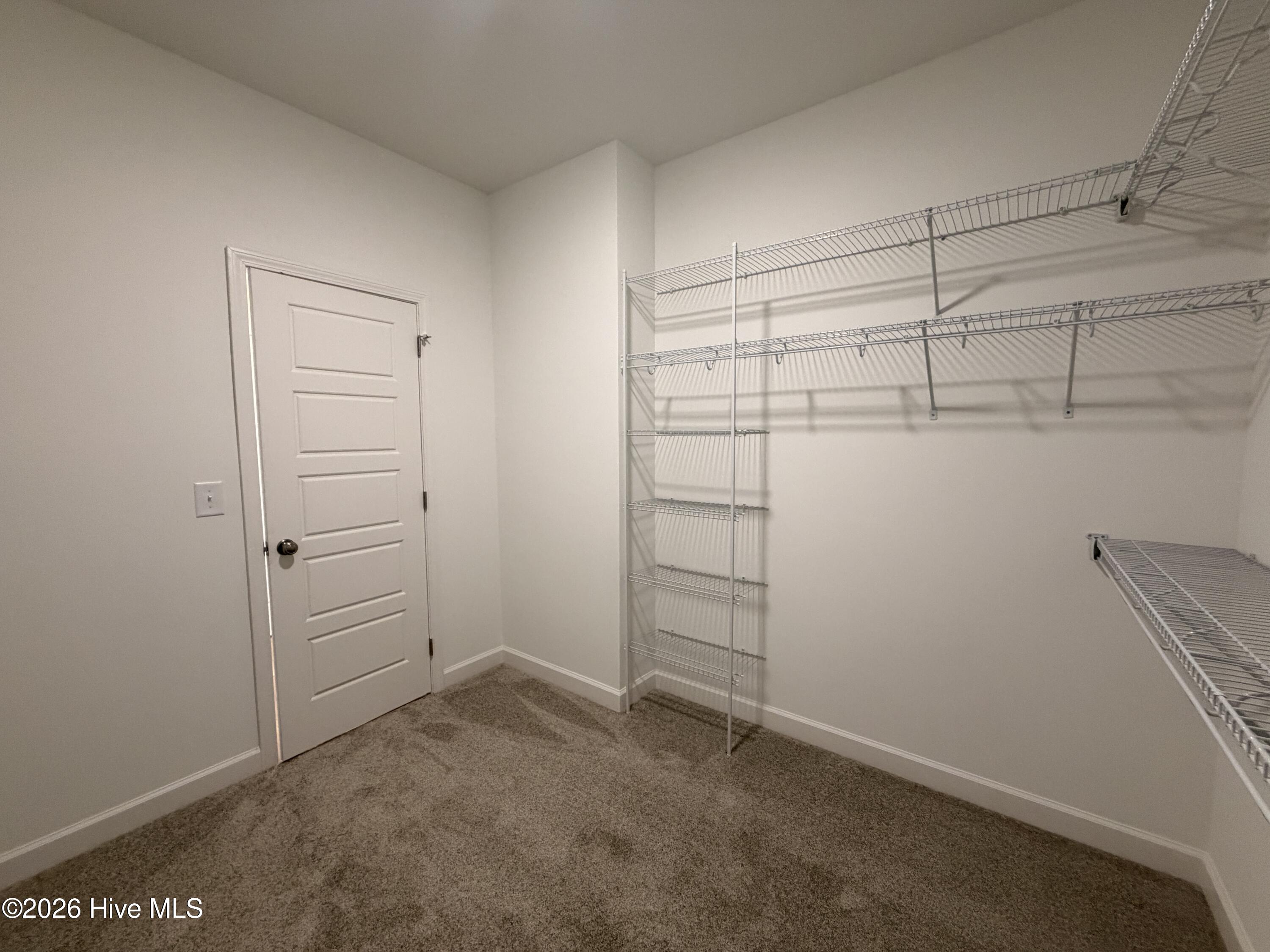 1730 Walnut Run Drive Property Photo 29