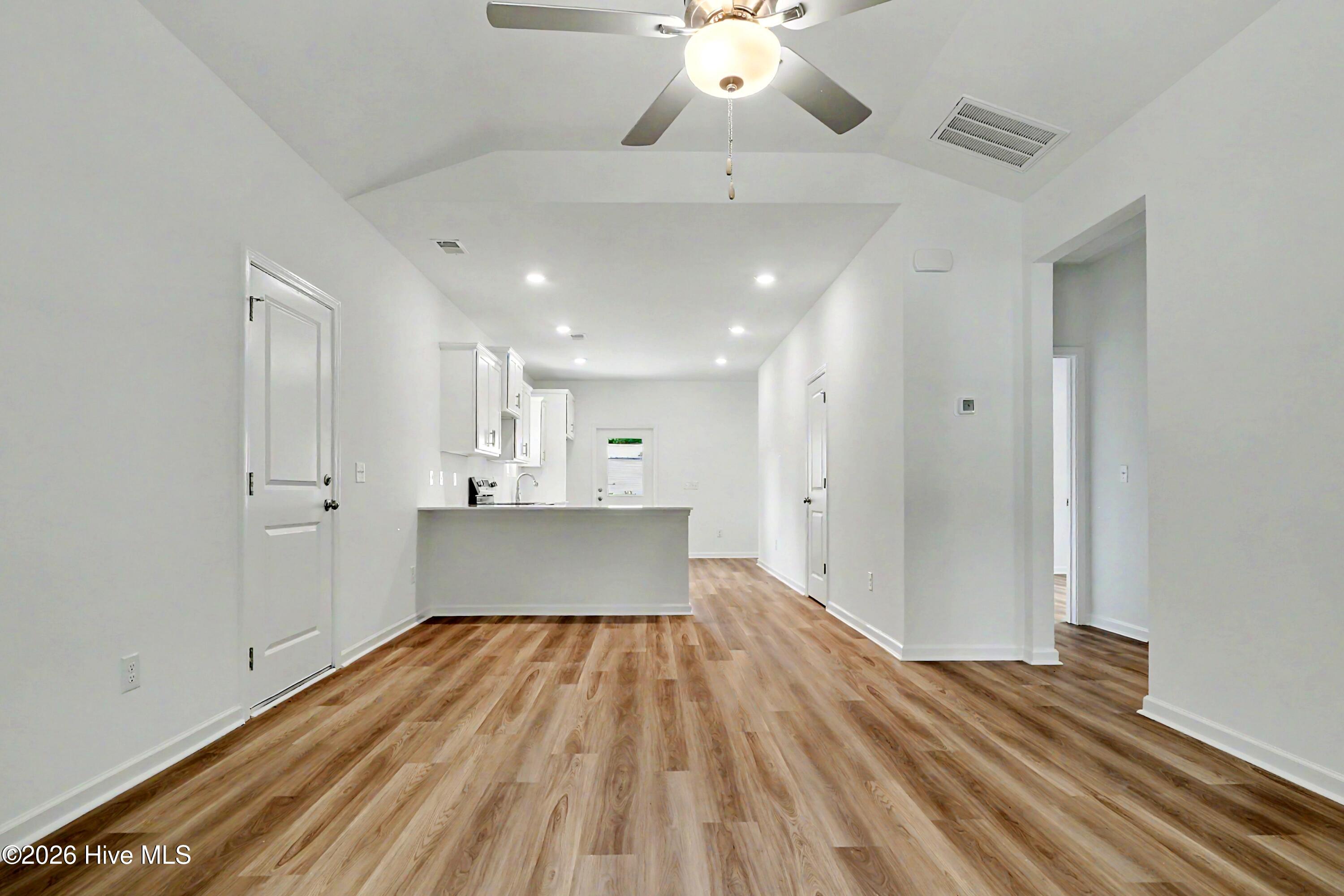 3456 Lakeview Drive Sw Property Photo 11