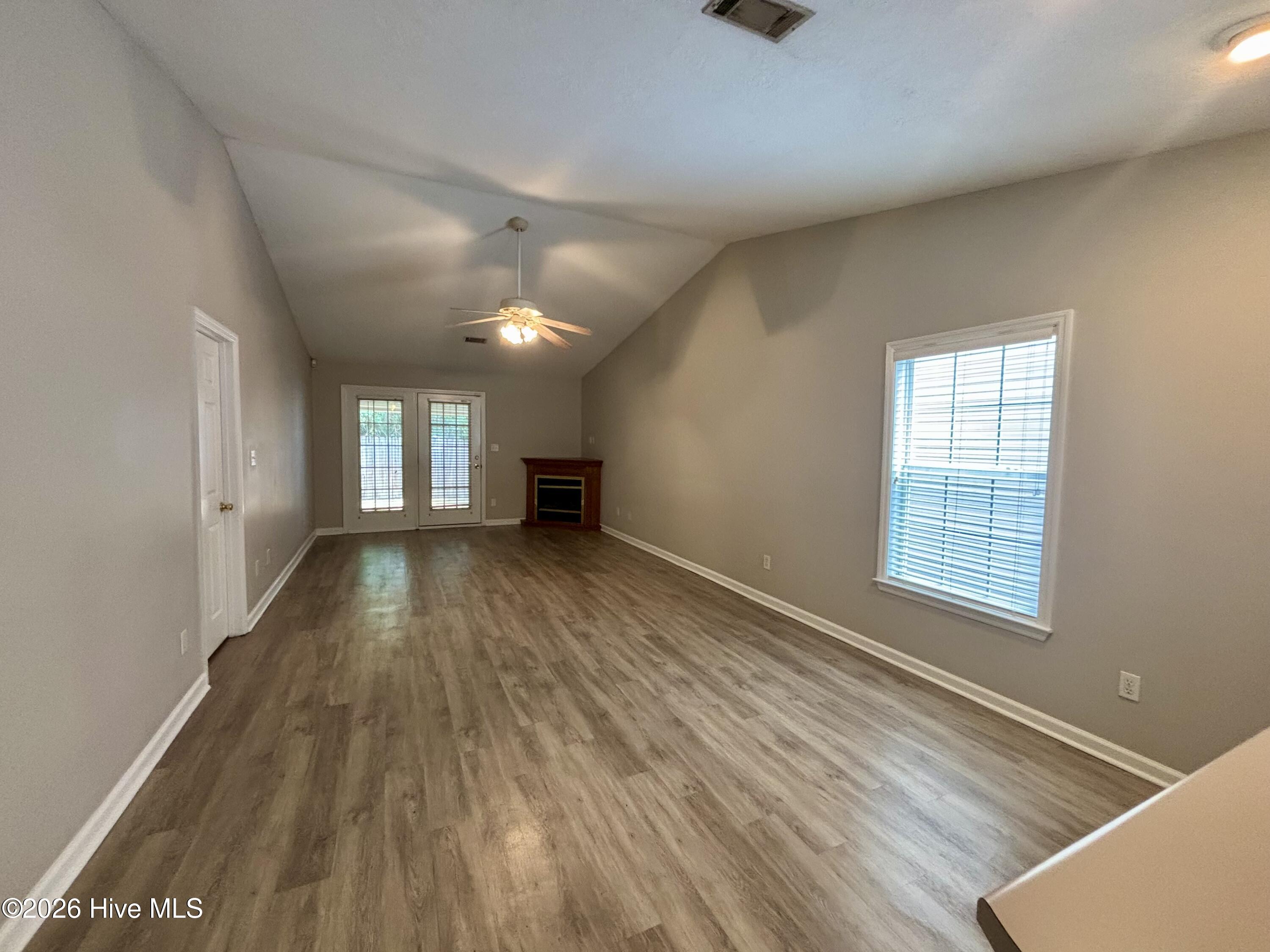 2195 Bridgeton Road Property Photo 6