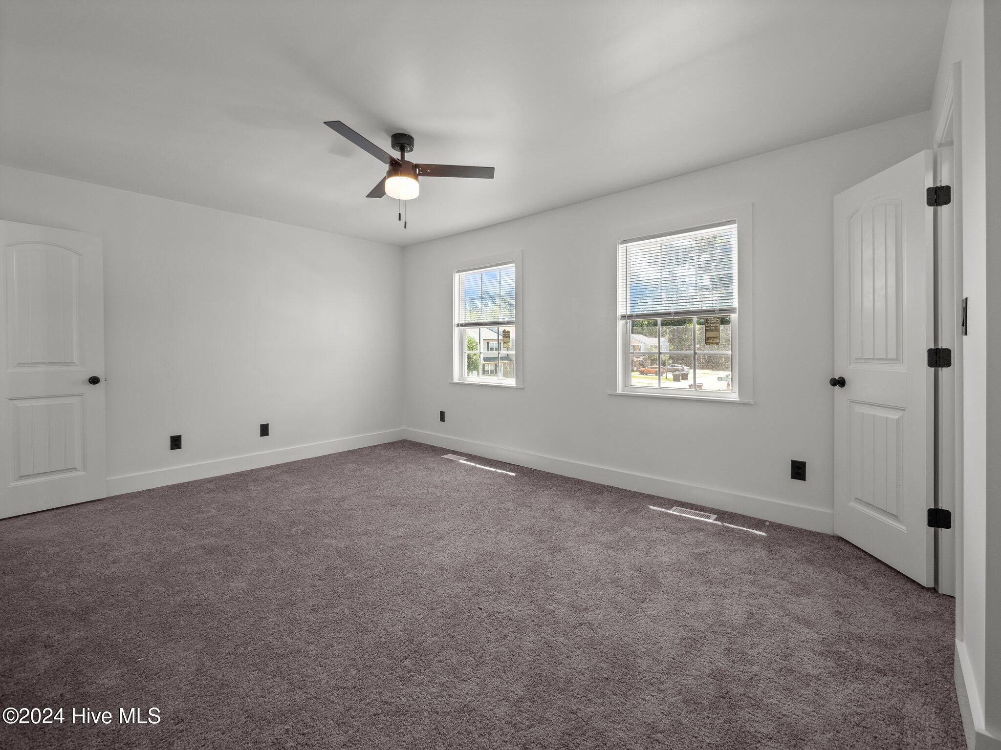 635 Myrtlewood Circle Property Photo 11