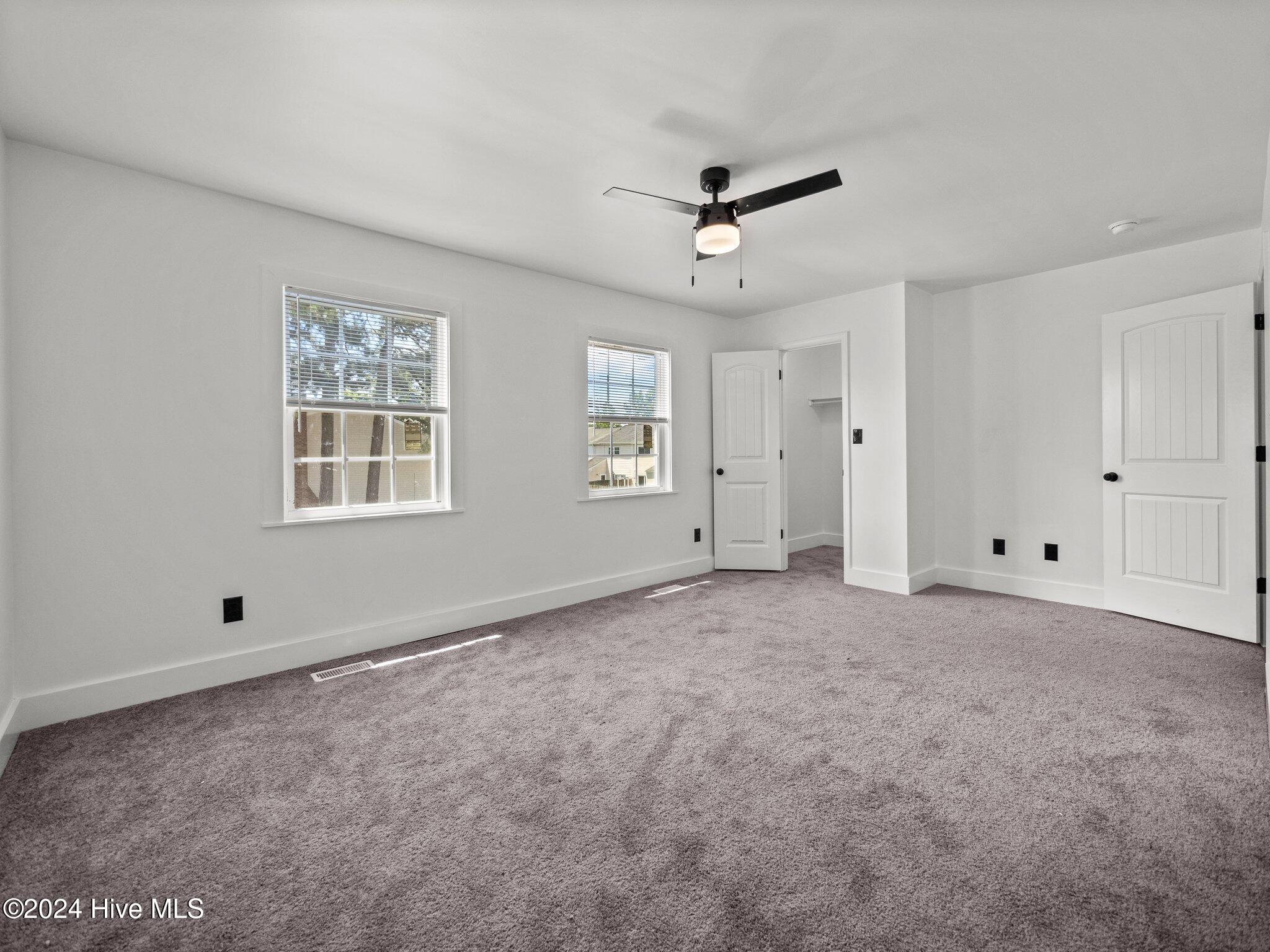 635 Myrtlewood Circle Property Photo 12