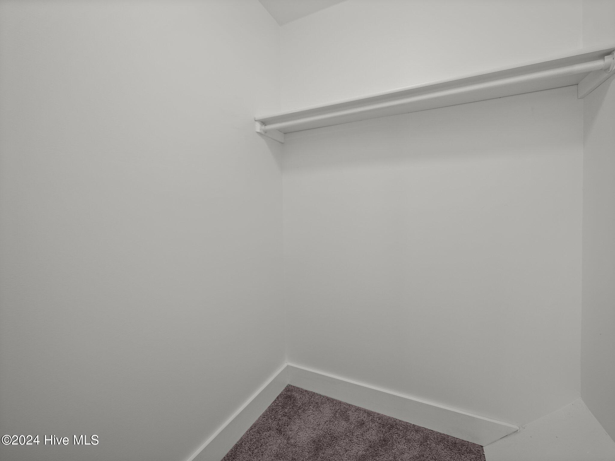 635 Myrtlewood Circle Property Photo 13
