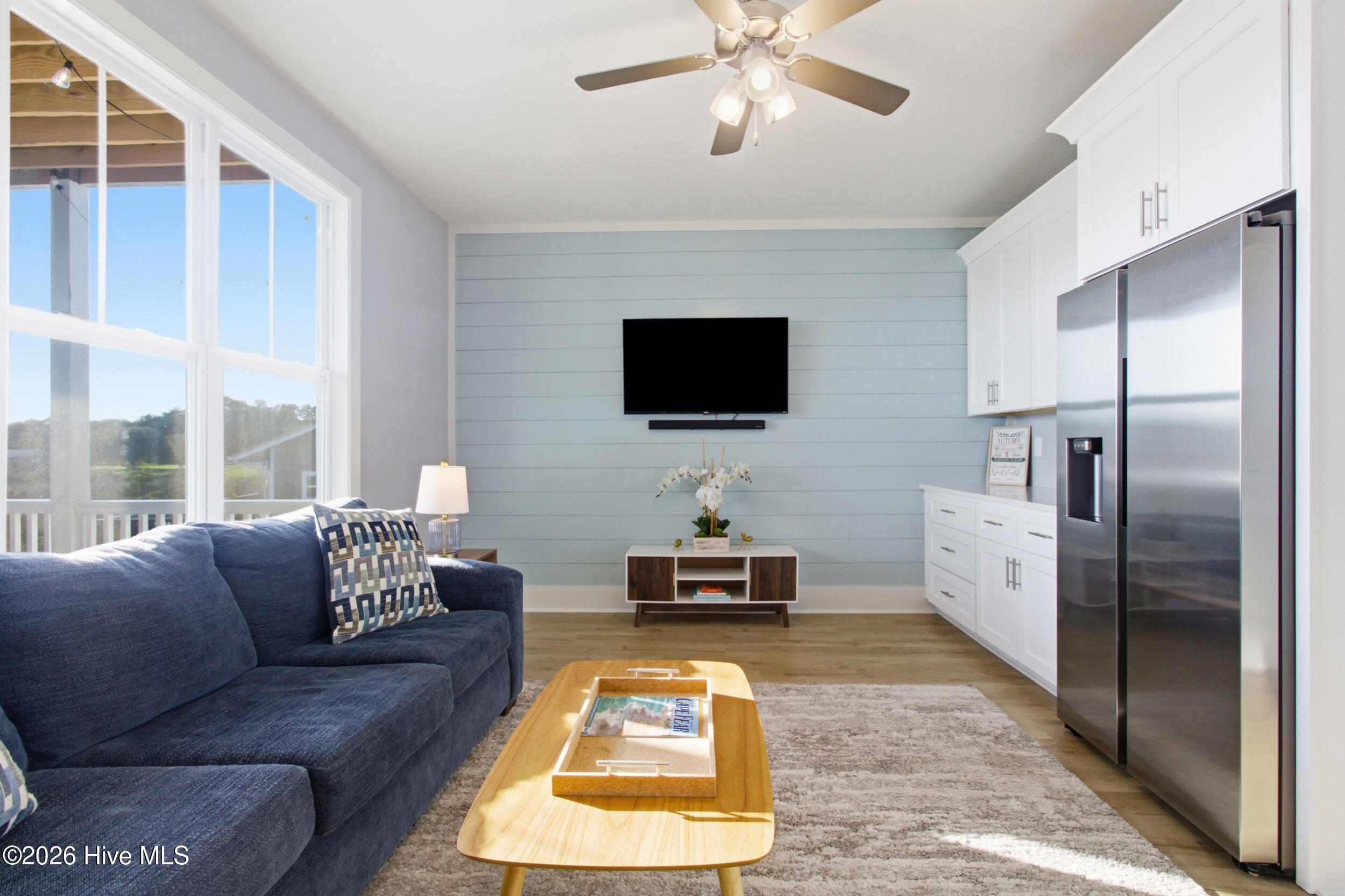 100 Paradise Court Property Photo 28