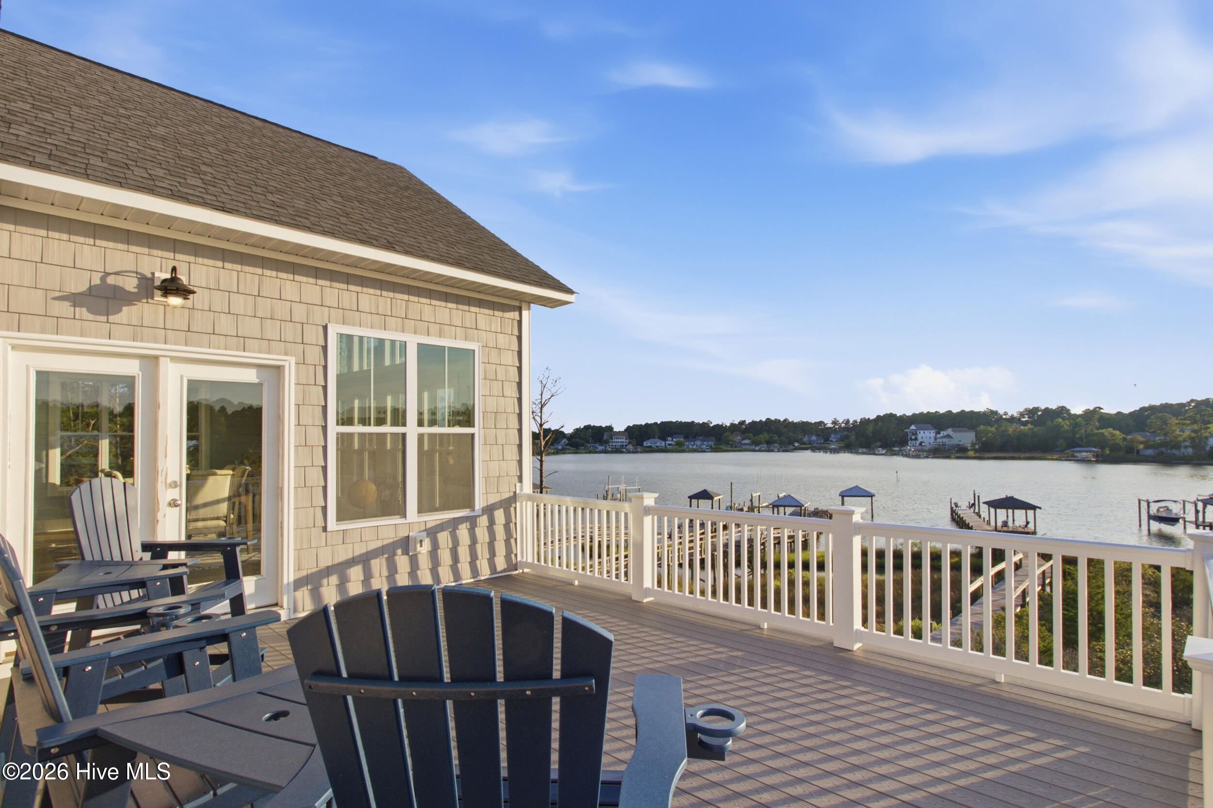 100 Paradise Court Property Photo 36