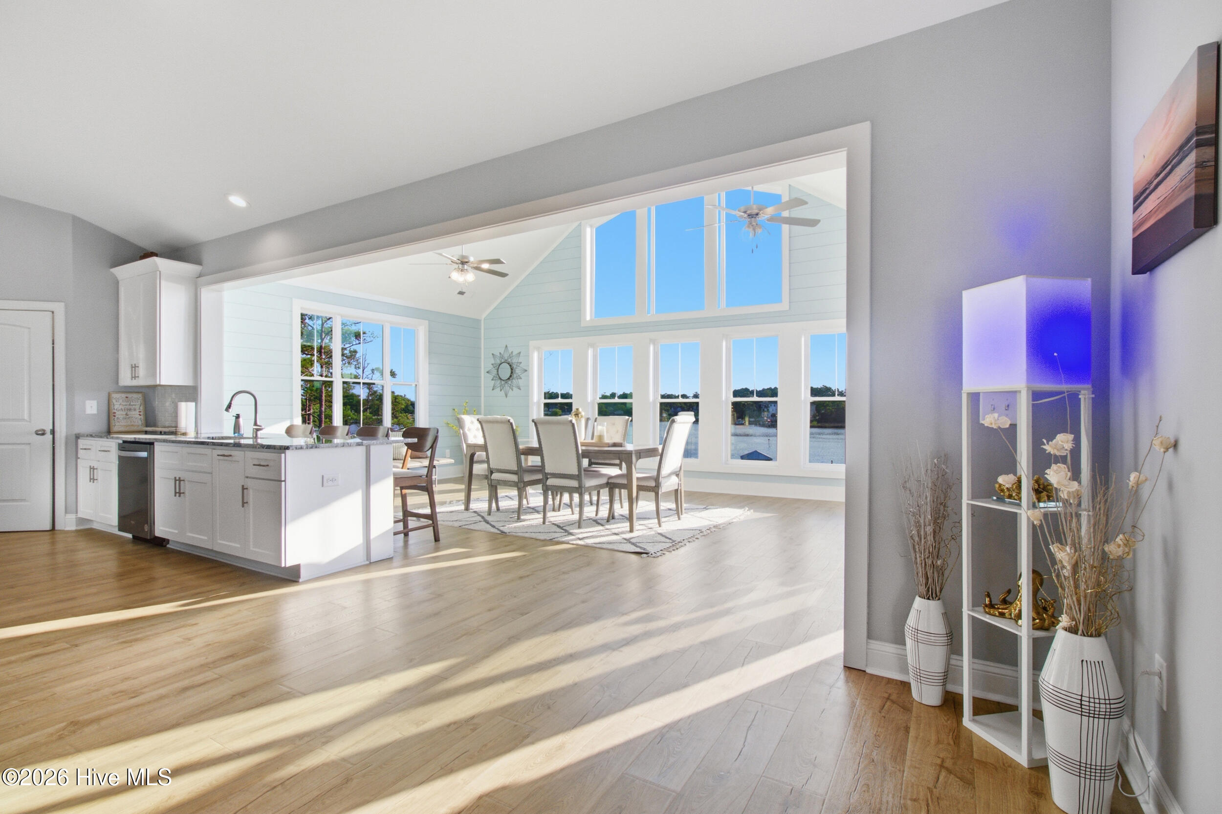 100 Paradise Court Property Photo 45