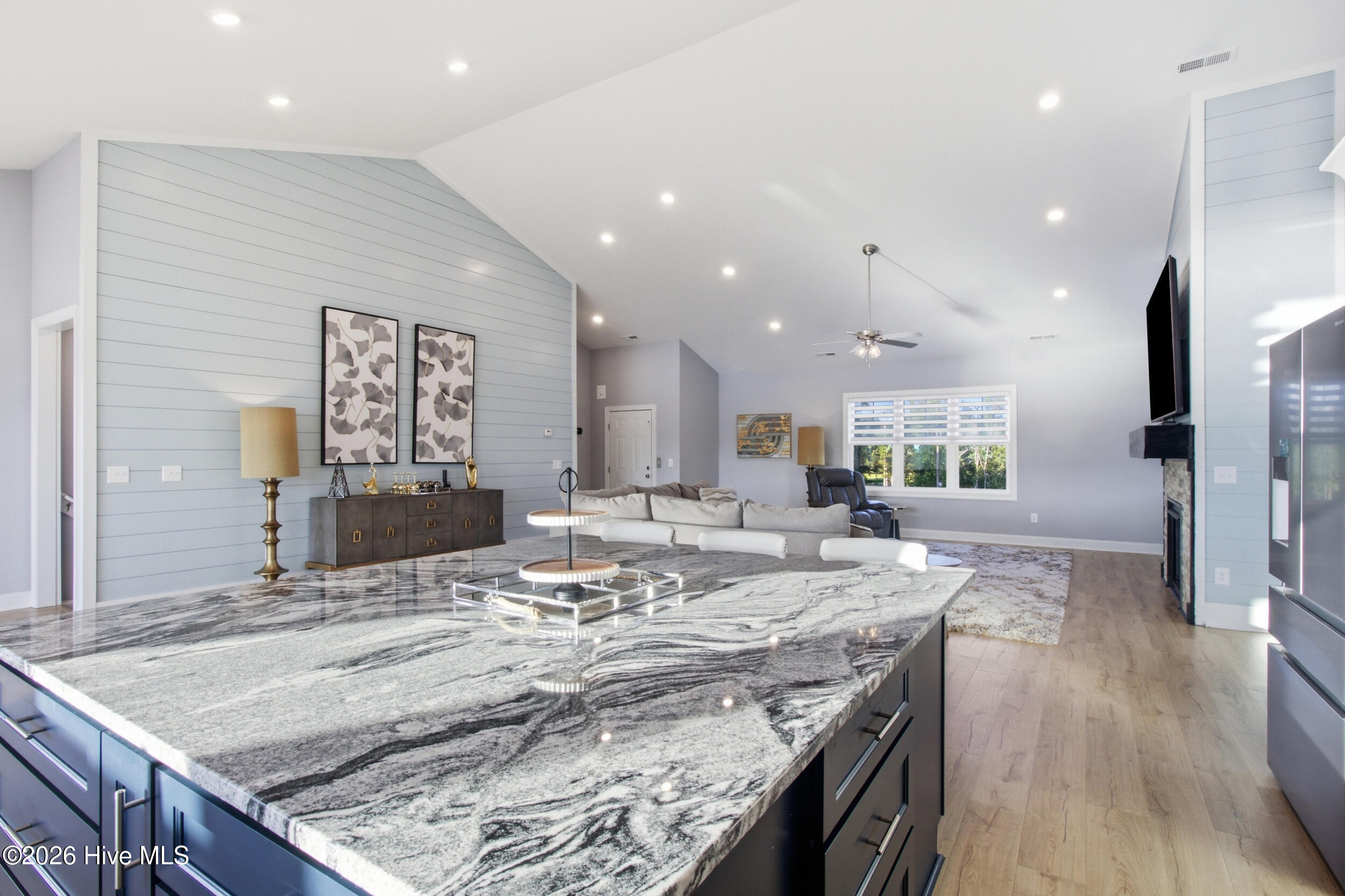 100 Paradise Court Property Photo 49