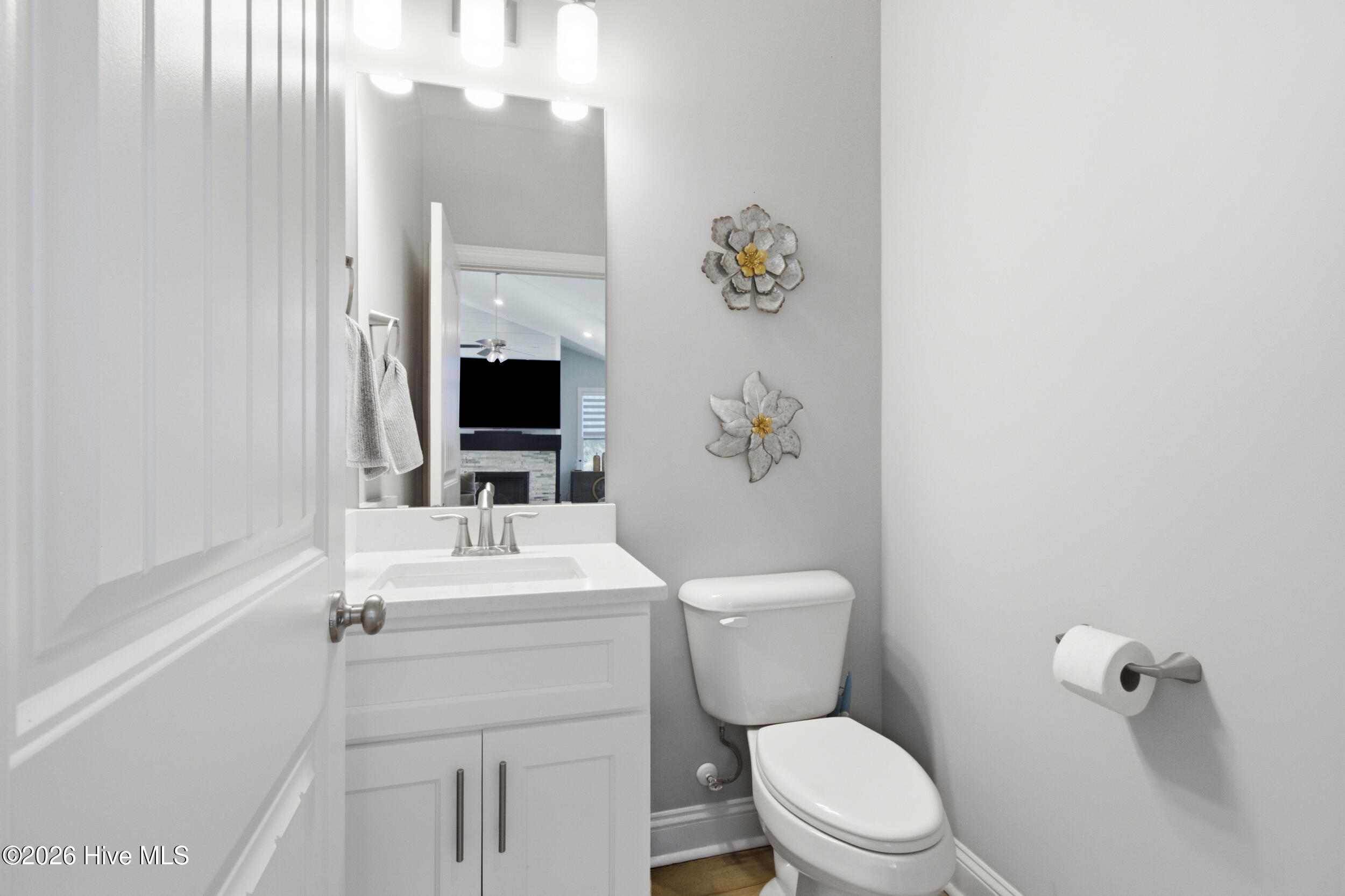 100 Paradise Court Property Photo 51