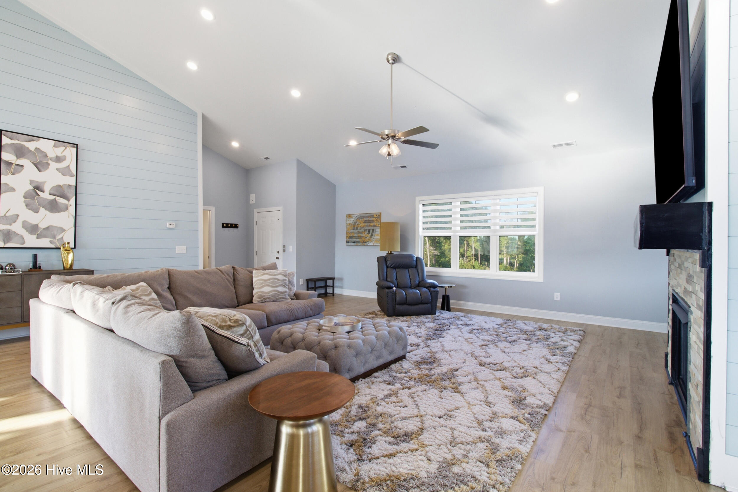 100 Paradise Court Property Photo 62
