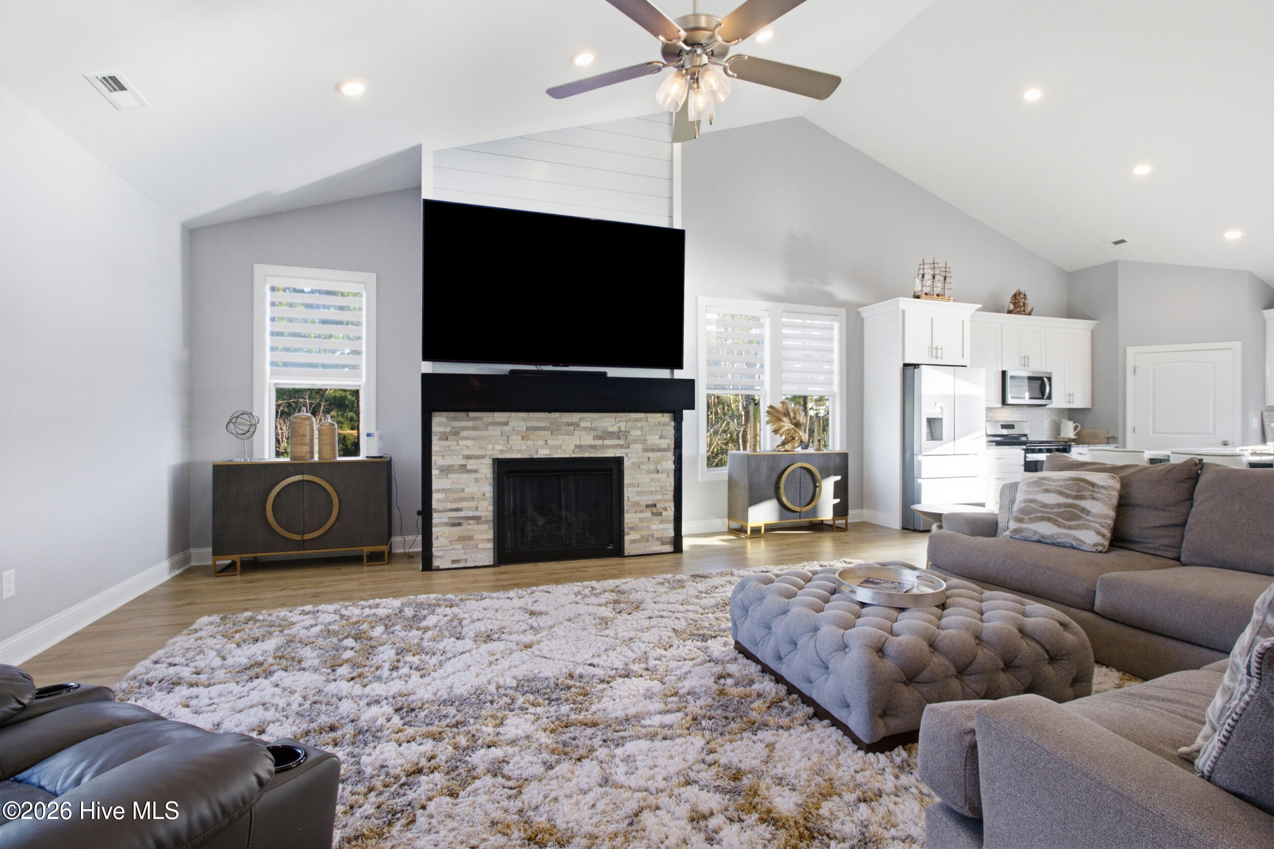 100 Paradise Court Property Photo 67