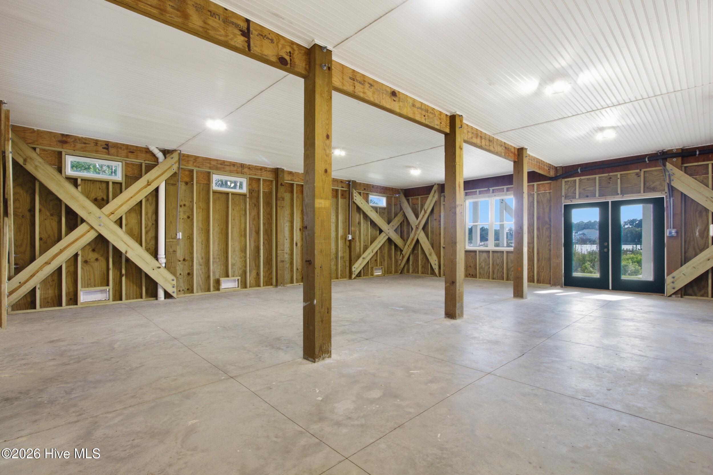 100 Paradise Court Property Photo 68
