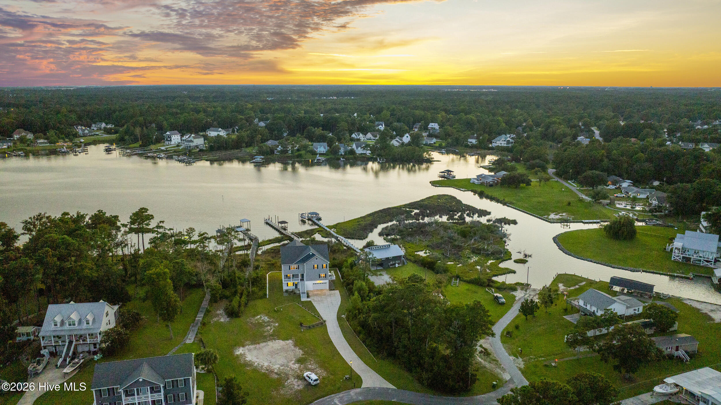 100 Paradise Court Property Photo 73