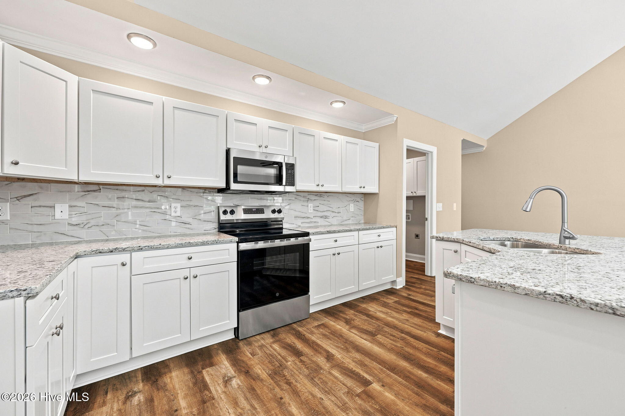 1301 Hunley Court Property Photo 11