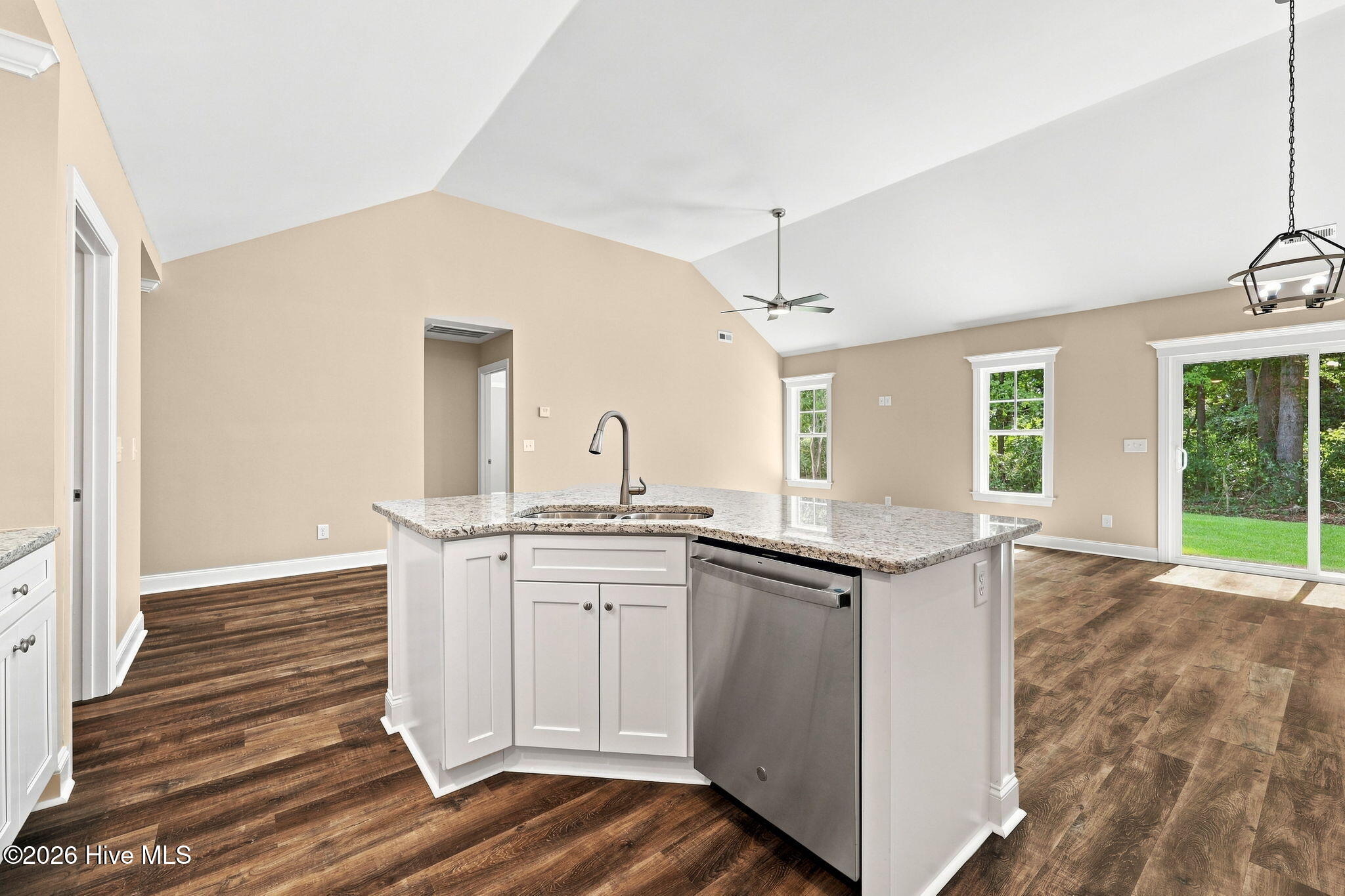1301 Hunley Court Property Photo 12