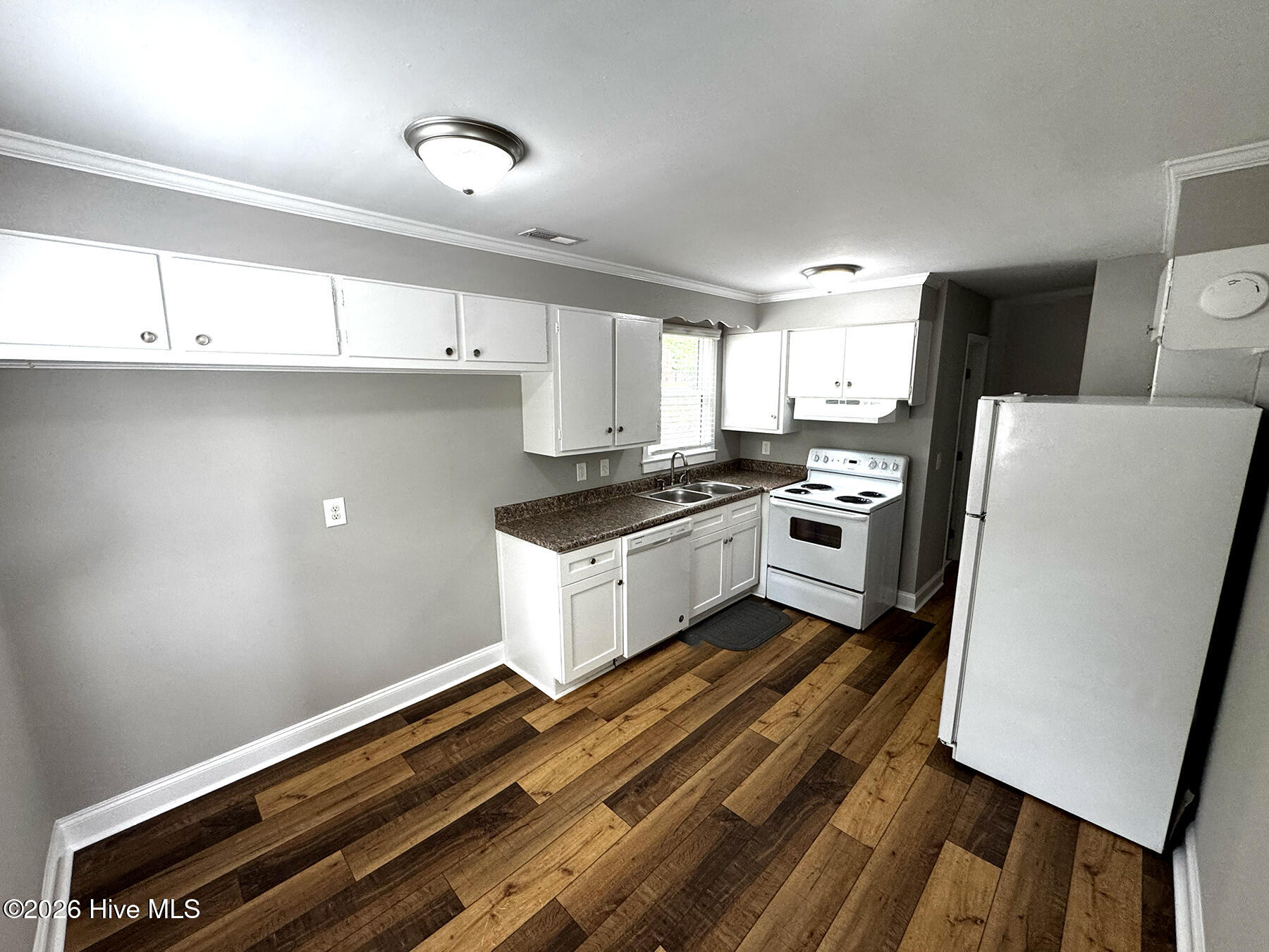 622 Rosemont Avenue Property Photo 3