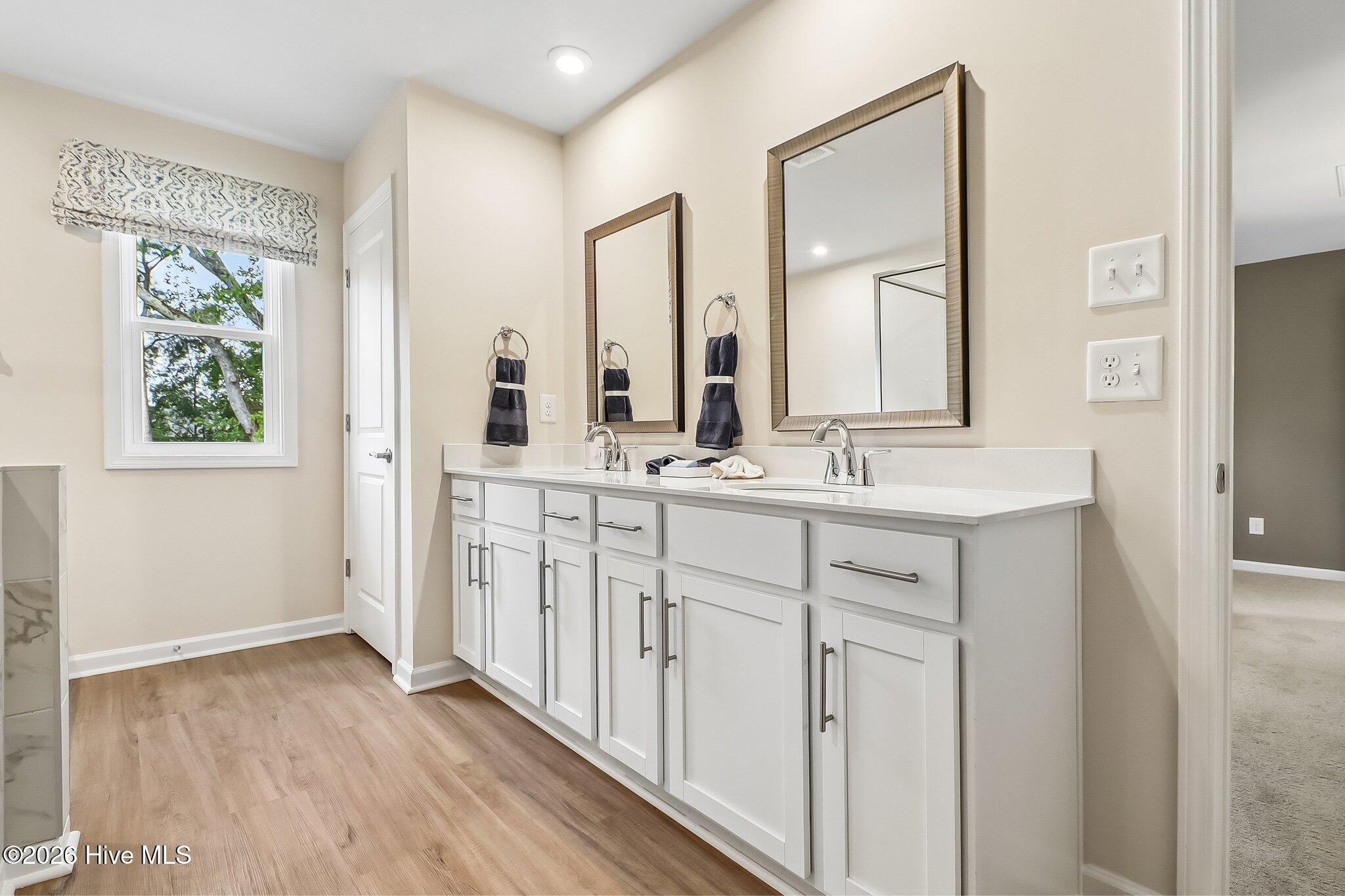 1009 Amber Way Property Photo 30